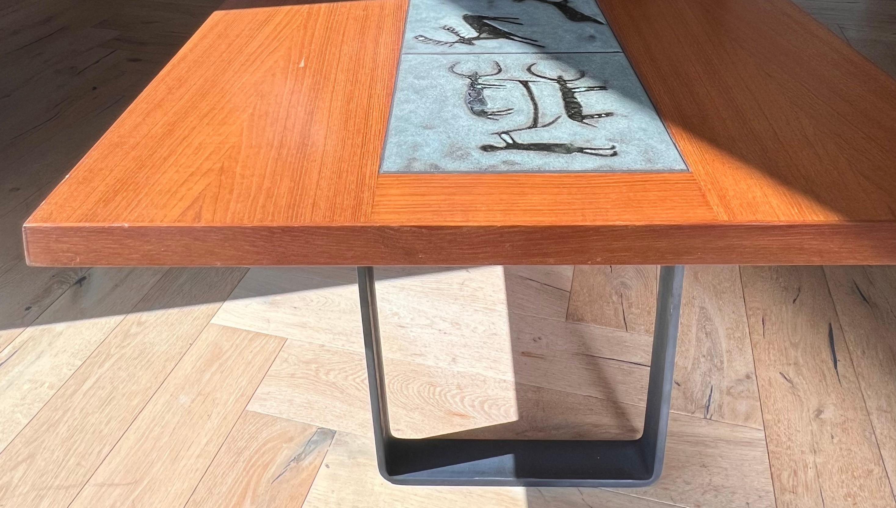 Danish modern teak coffee table with prehistoric tile inlay, 1960s For Sale 6