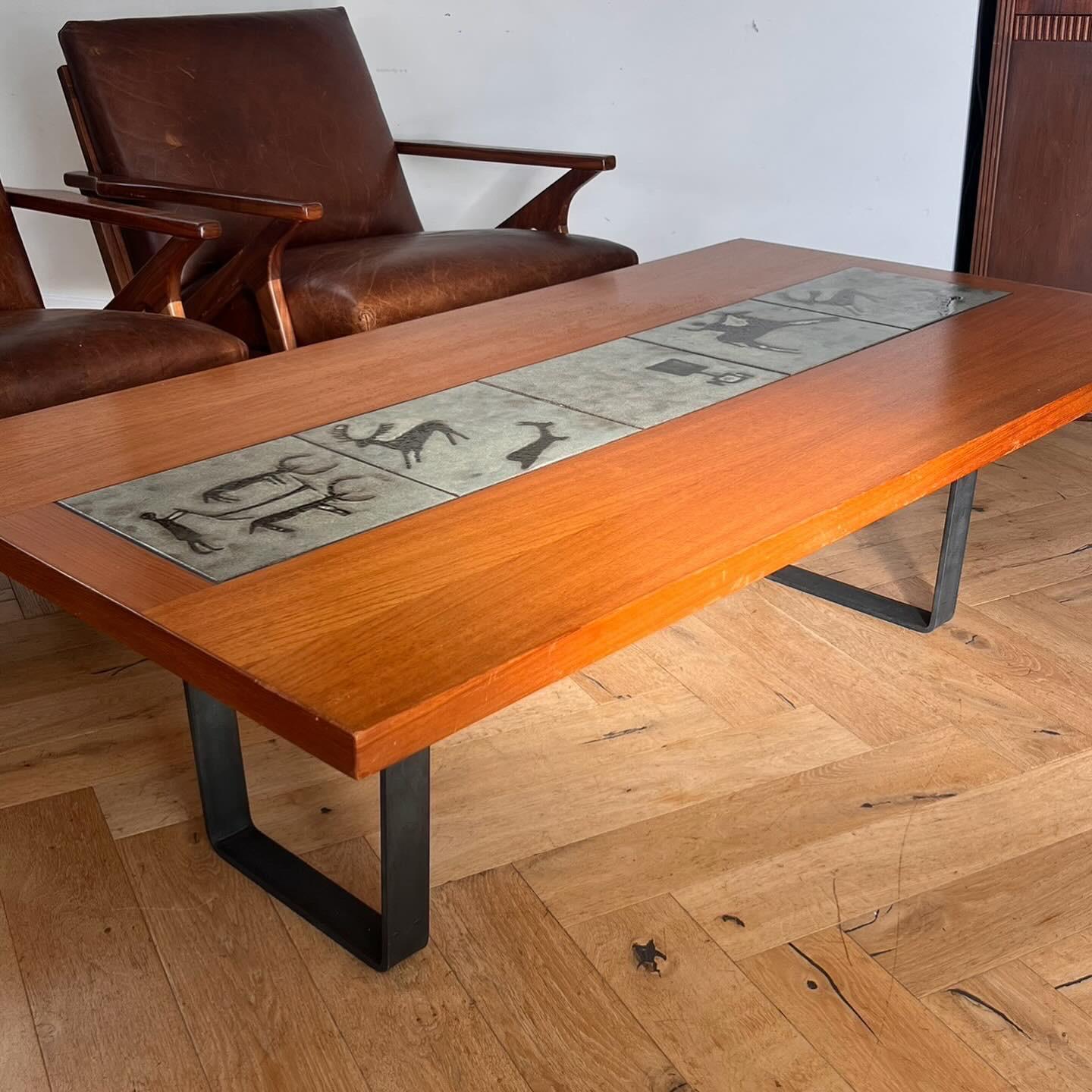 Danish modern teak coffee table with prehistoric tile inlay, 1960s For Sale 3