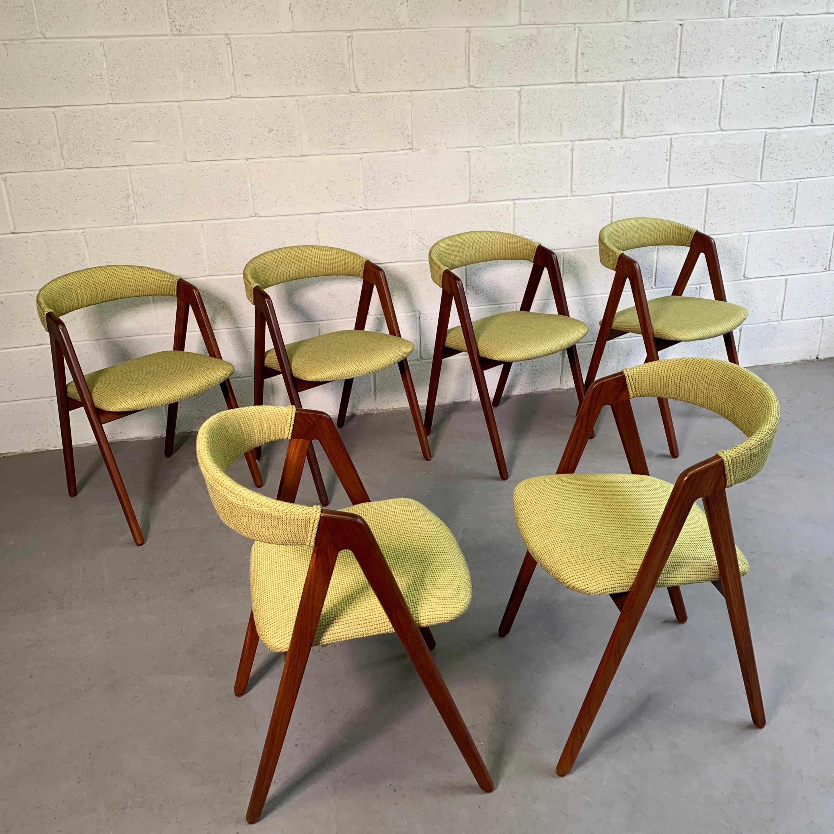 Danish Modern Teak Compass Dining Chairs by Kai Kristiansen In Good Condition In Brooklyn, NY