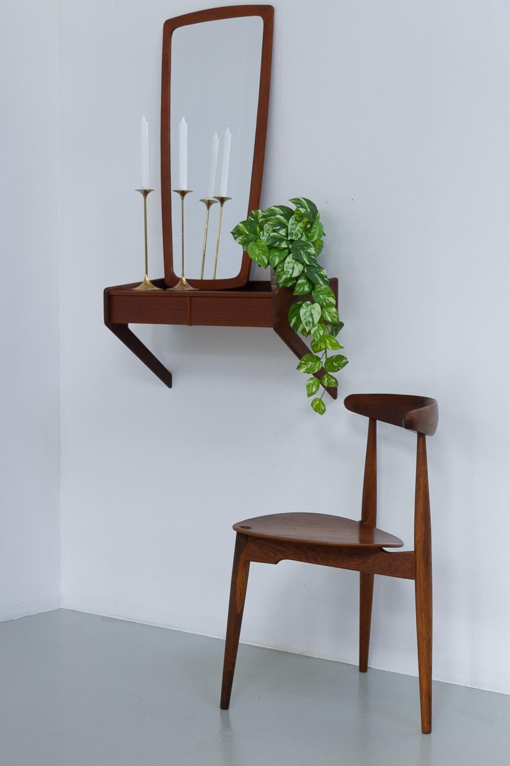 Danish Modern Teak Console by Sigfred Omann for Ølholm, 1960s. 6