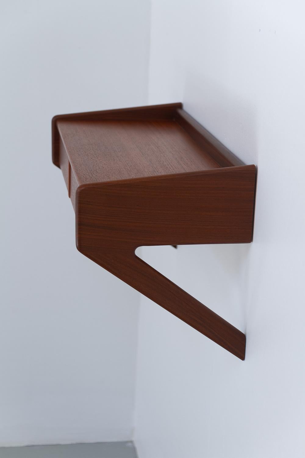 Scandinavian Modern Danish Modern Teak Console by Sigfred Omann for Ølholm, 1960s.