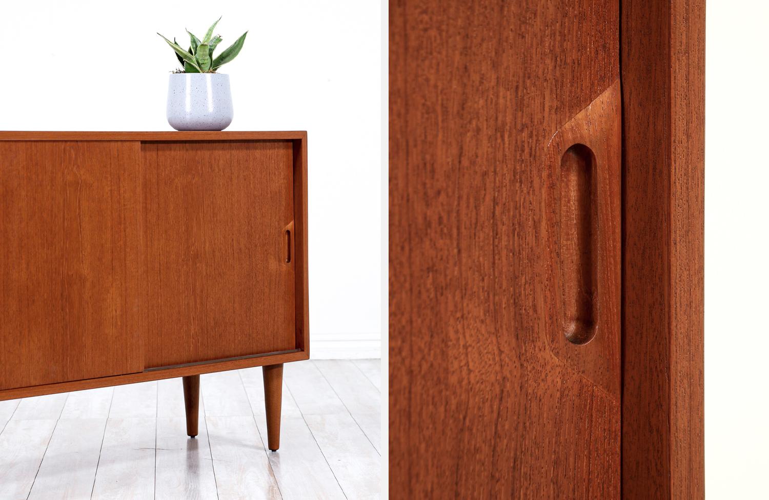 Danish Modern Teak Credenza by Raymor 2