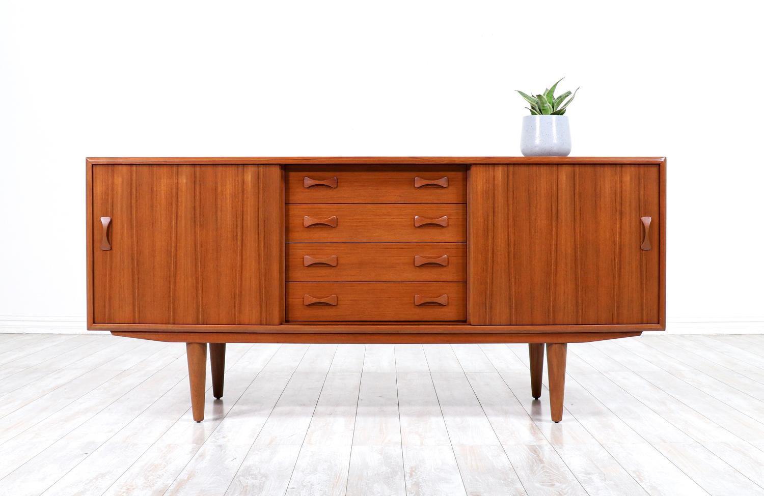 Danish modern teak credenza with Bowtie Style Pulls by Clausen & Søn.