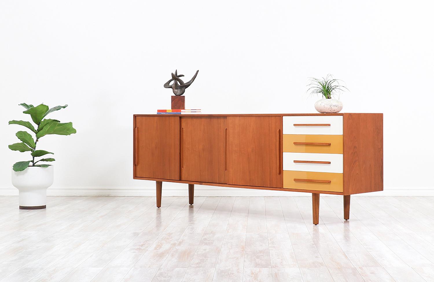 Danish Modern Teak Credenza with Multi-Color Lacquered Drawers In Excellent Condition In Los Angeles, CA