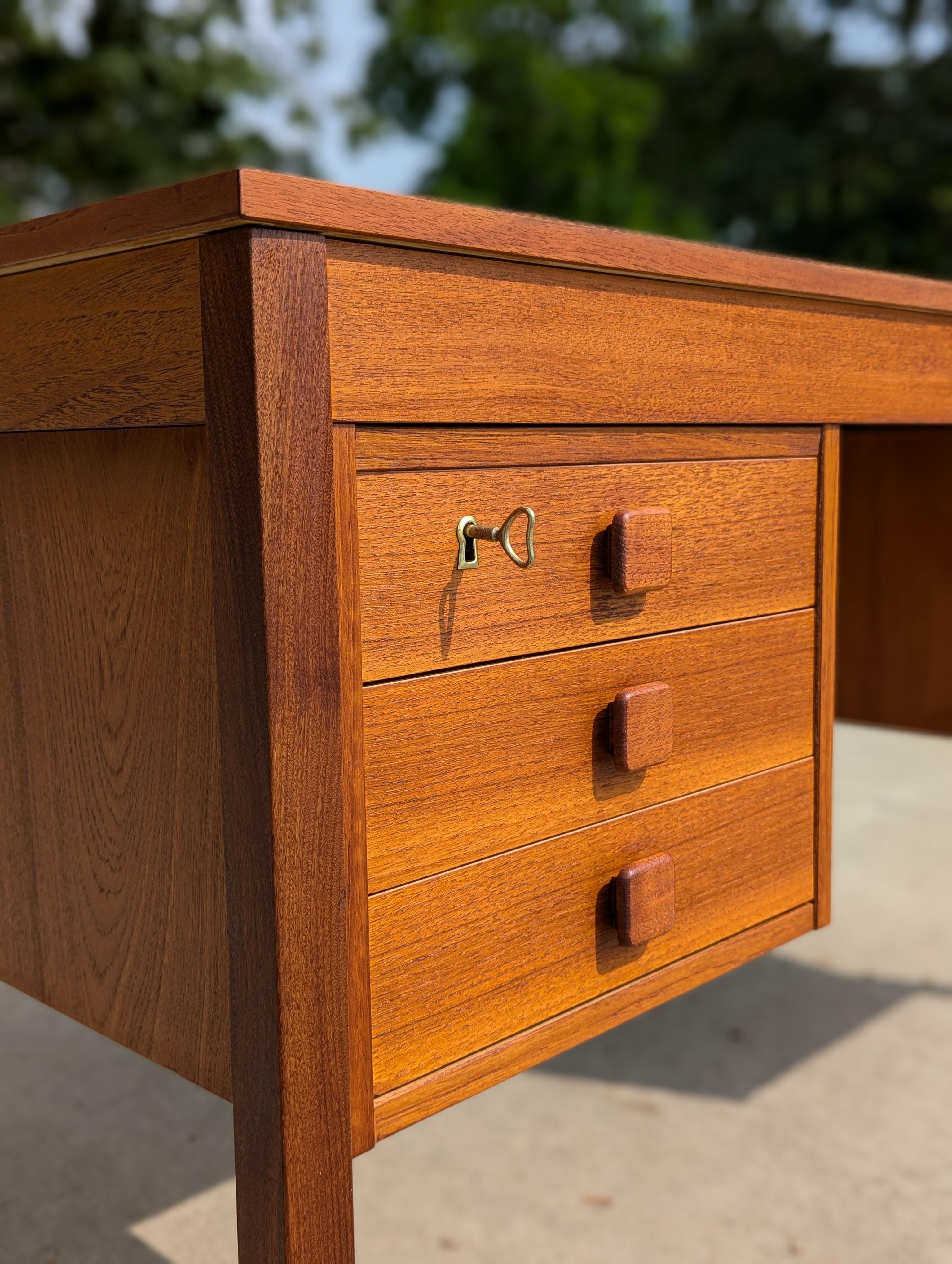 Danish Modern Teak Desk By Domino Møbler For Sale 2