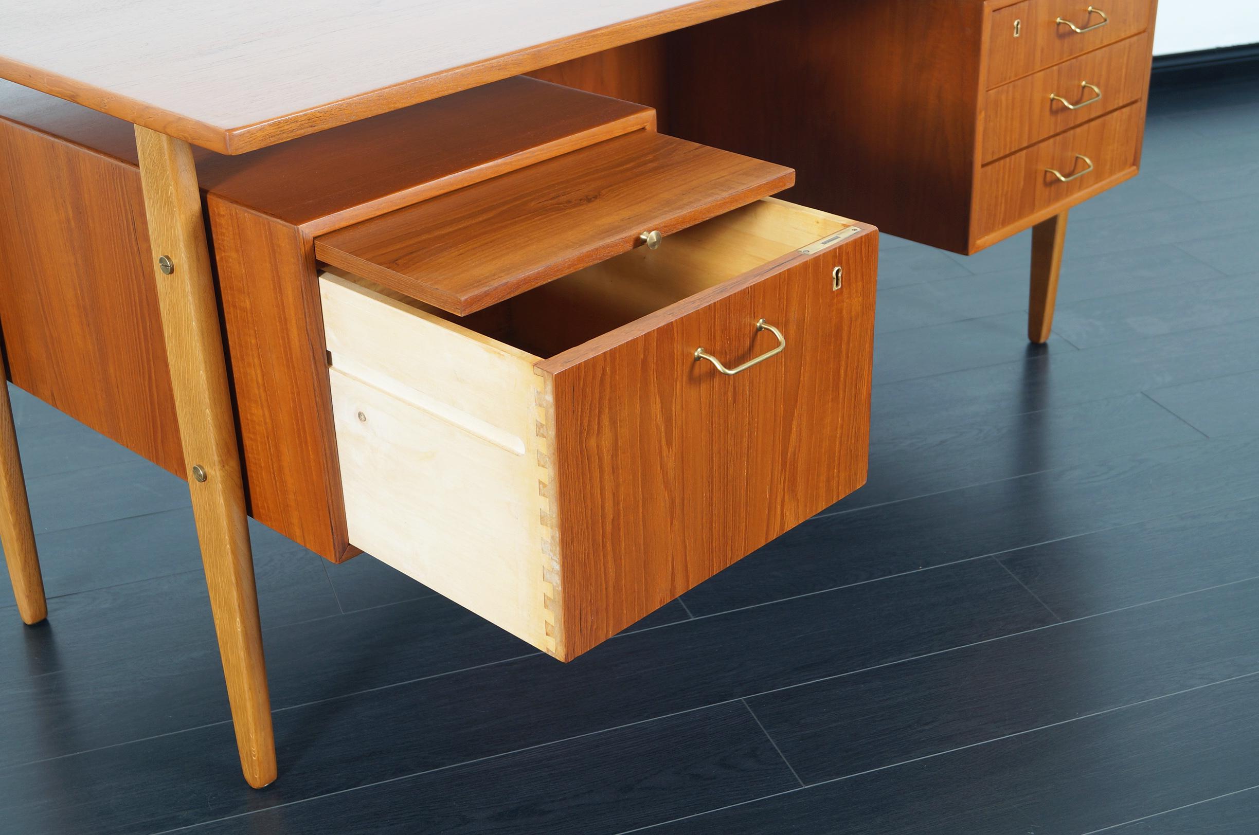 Mid-20th Century Danish Modern Teak Desk by Torben Standgaard