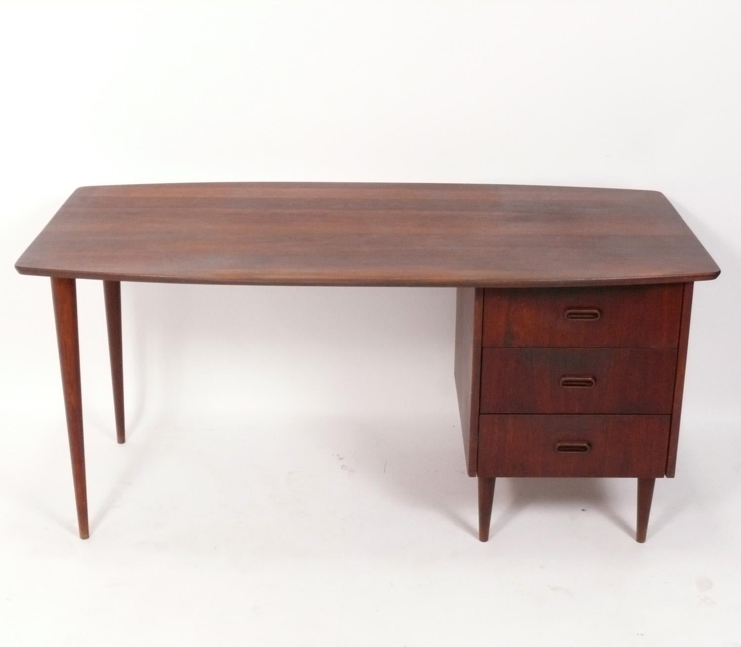 Mid-Century Modern Danish Modern Teak Desk circa 1960s For Sale