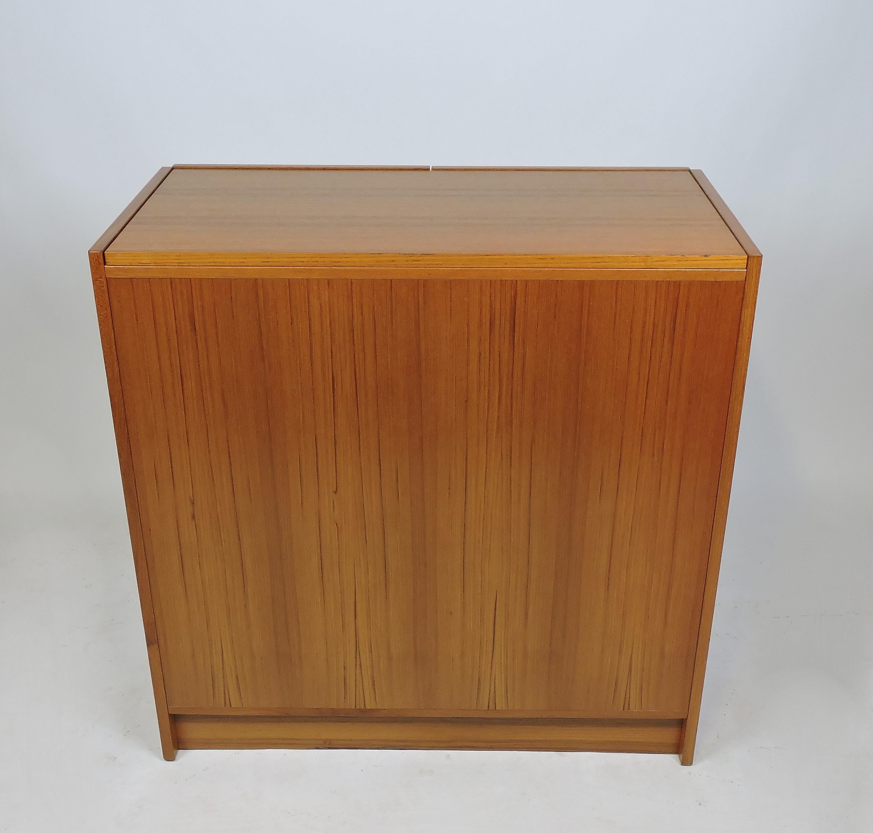 Danish Modern Teak Desk in a Box, Magic Box Desk by BRDR Furbo In Excellent Condition In Chesterfield, NJ