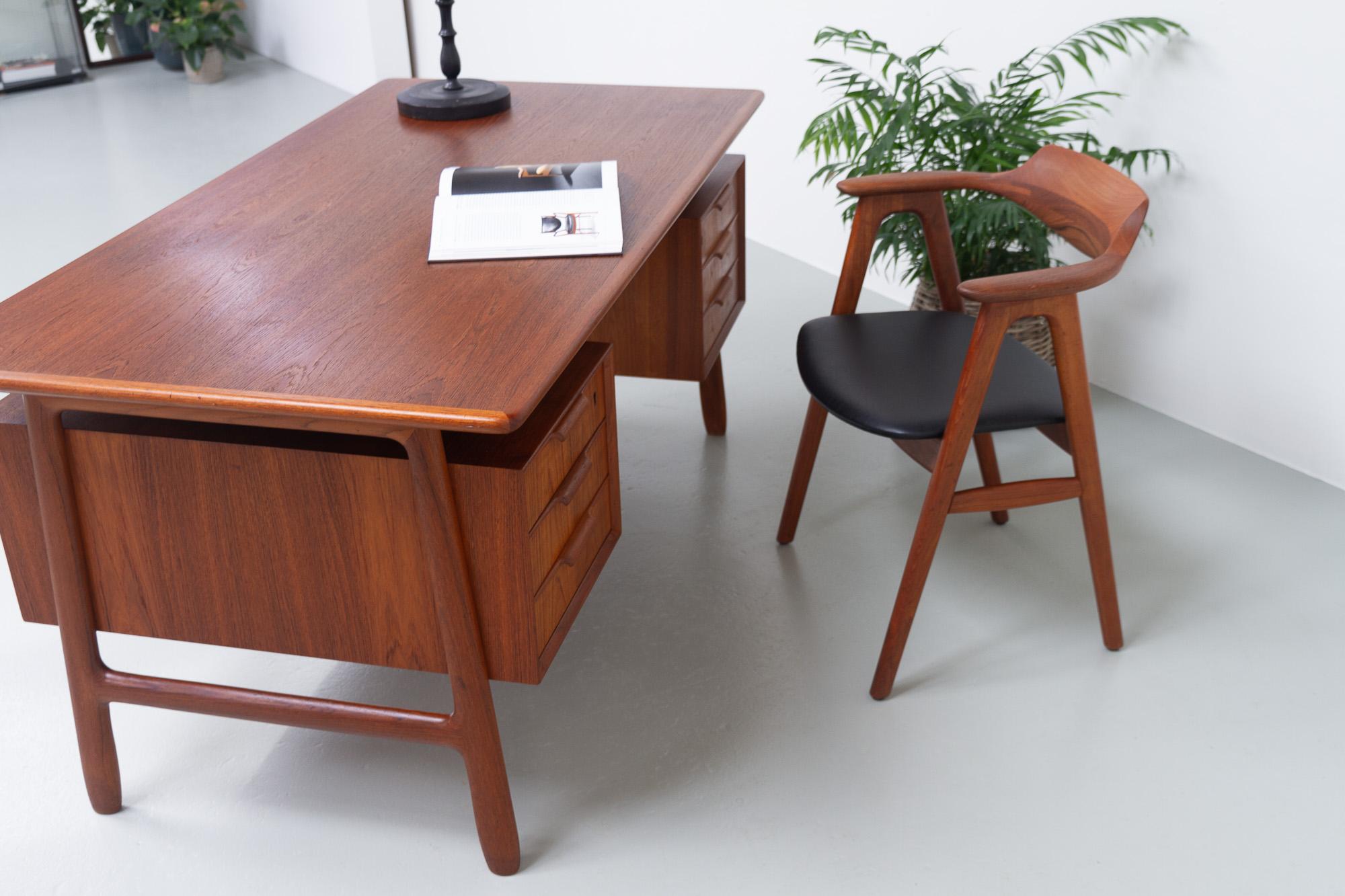 Danish Modern Teak Desk Model 75 by Gunni Omann for Omann Jun, 1960s 12