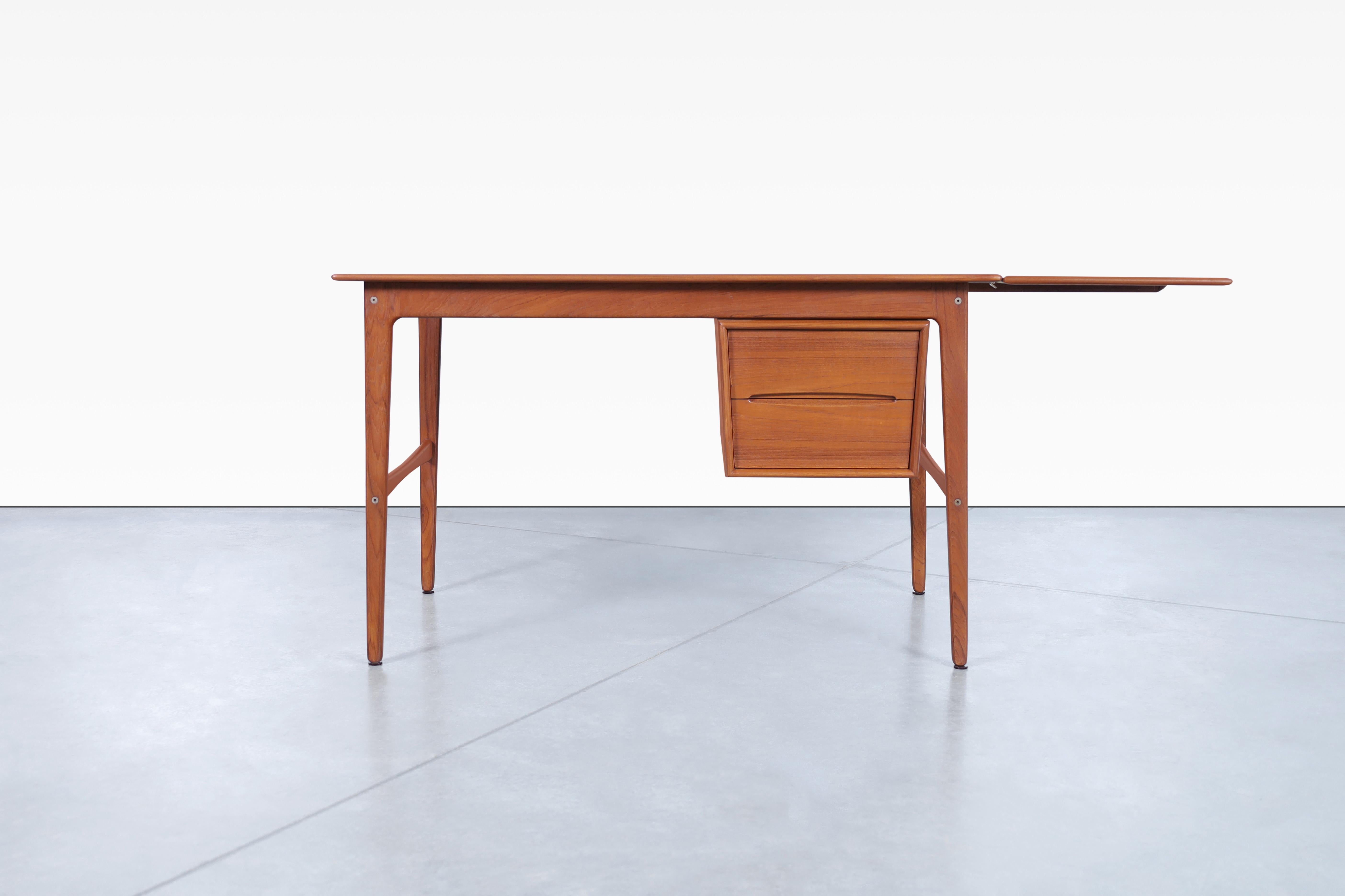 Mid-Century Modern Danish Modern Teak Desk w/ Drop-Leaf by Aksel Boll Jensen For Sale