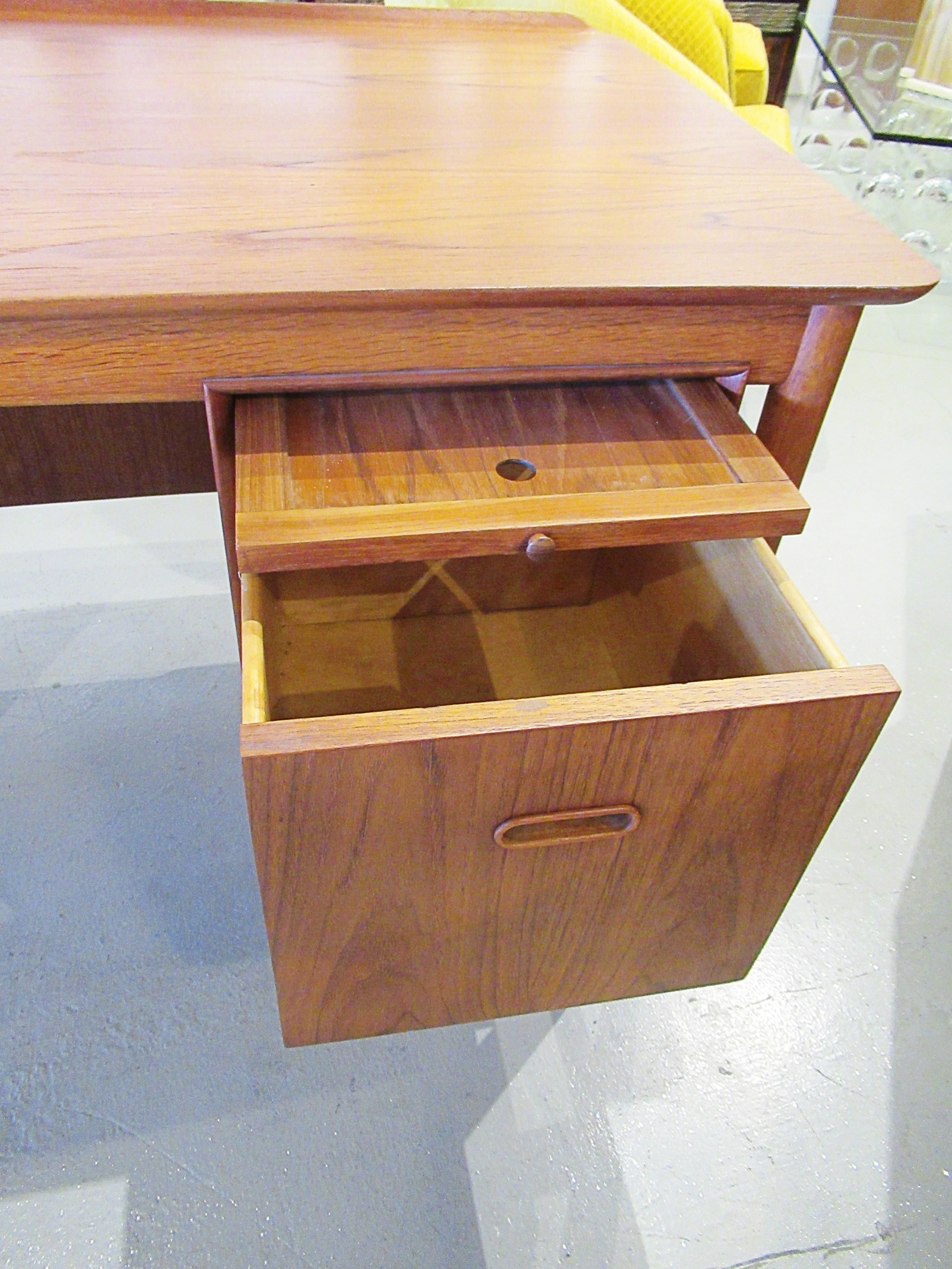 Wood Danish Modern Teak Desk with Bookcase Back, Arne Vodder