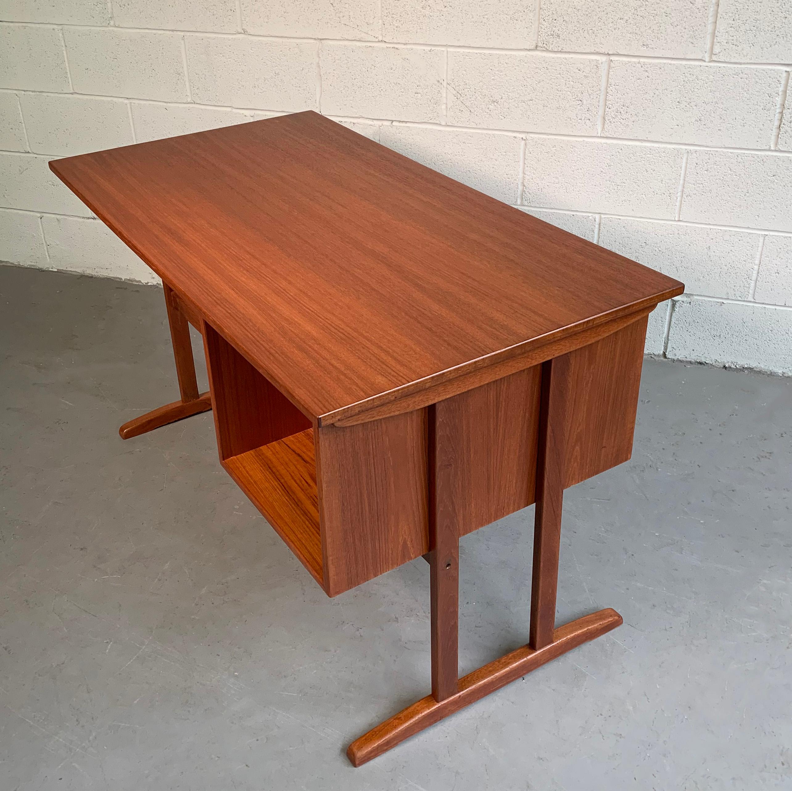 Danish Modern Teak Desk with Finished Bookshelf Back 2