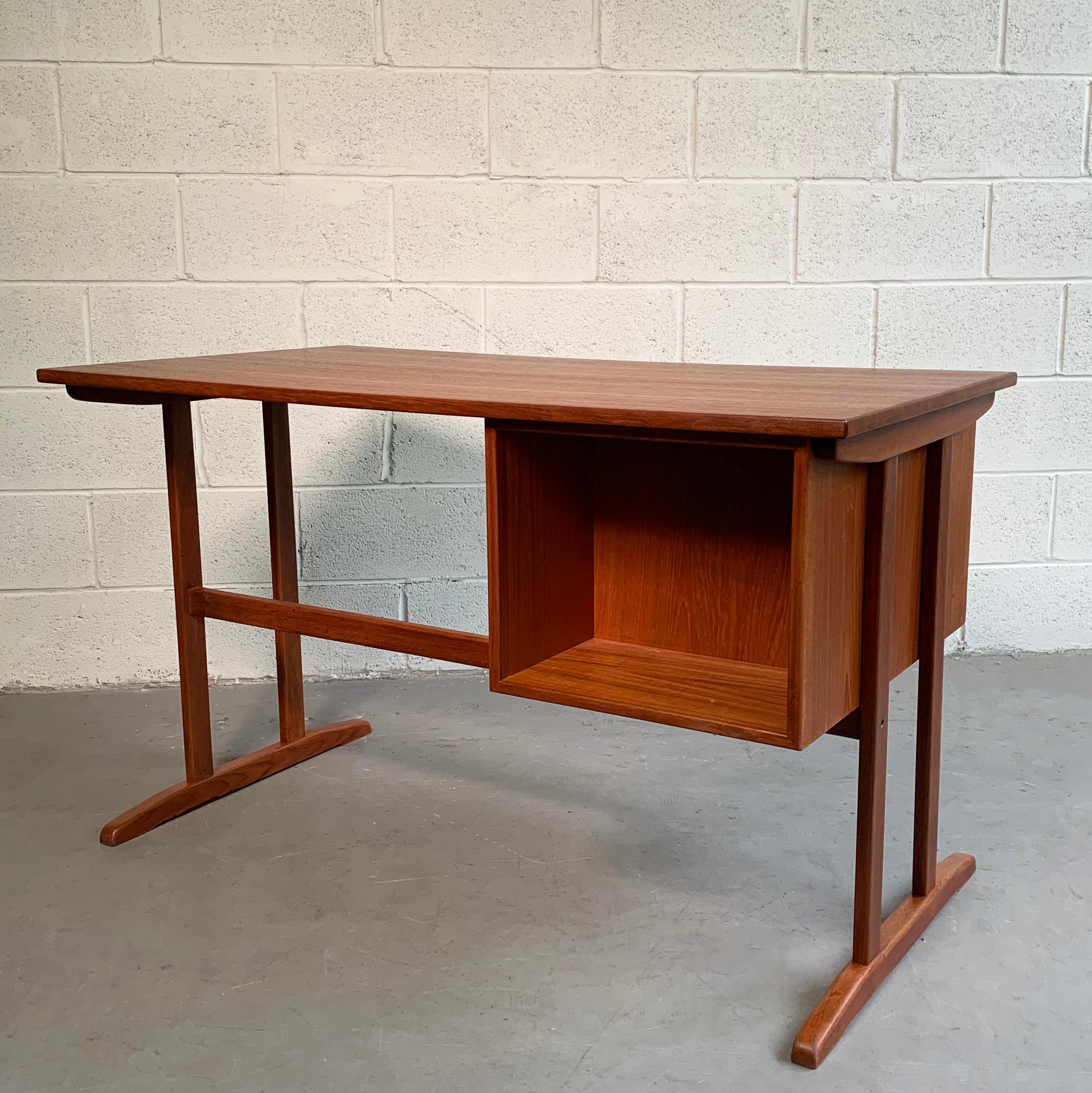 Danish Modern Teak Desk with Finished Bookshelf Back 3