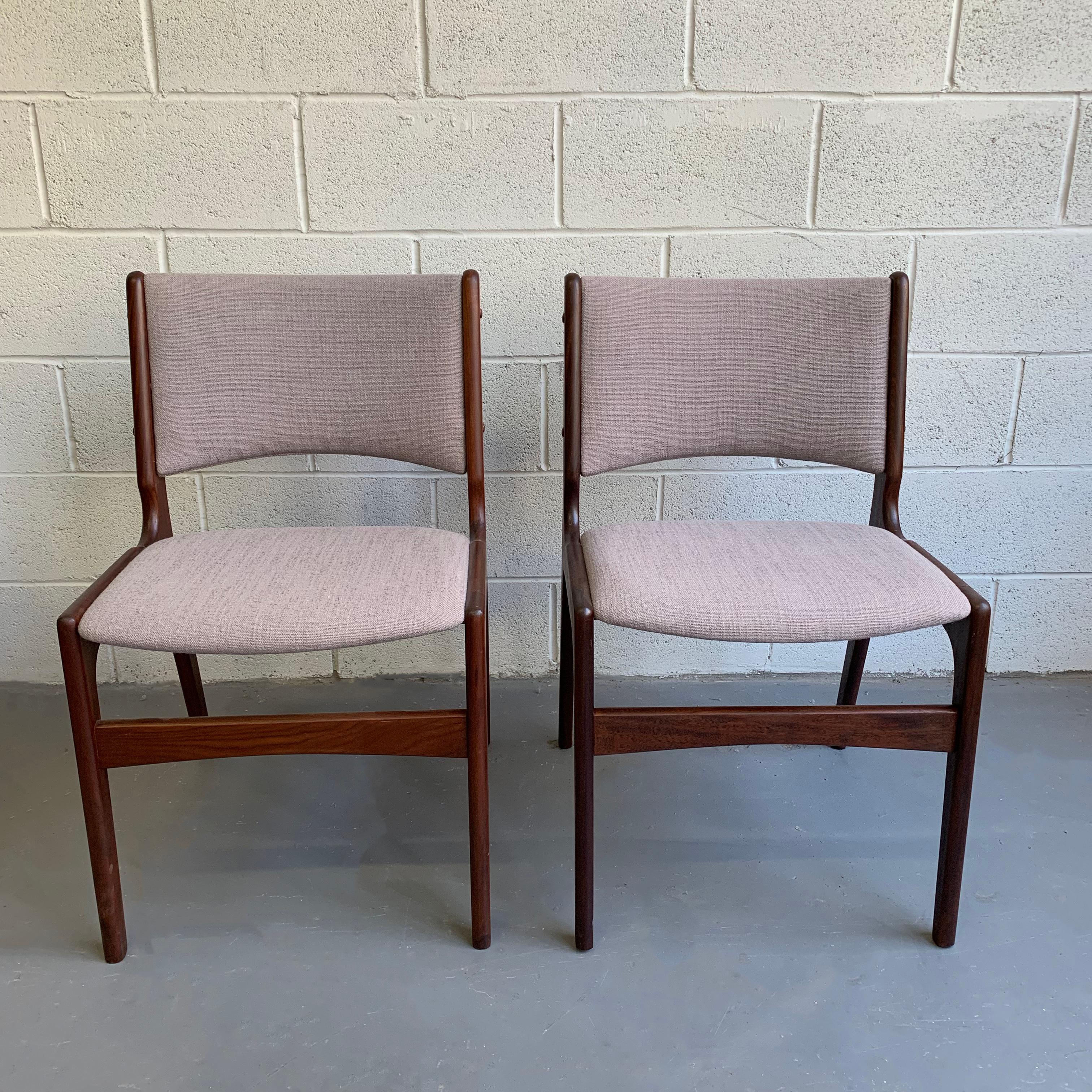 Danish Modern Teak Dining Chair Set by Henning Kjaernulf 2