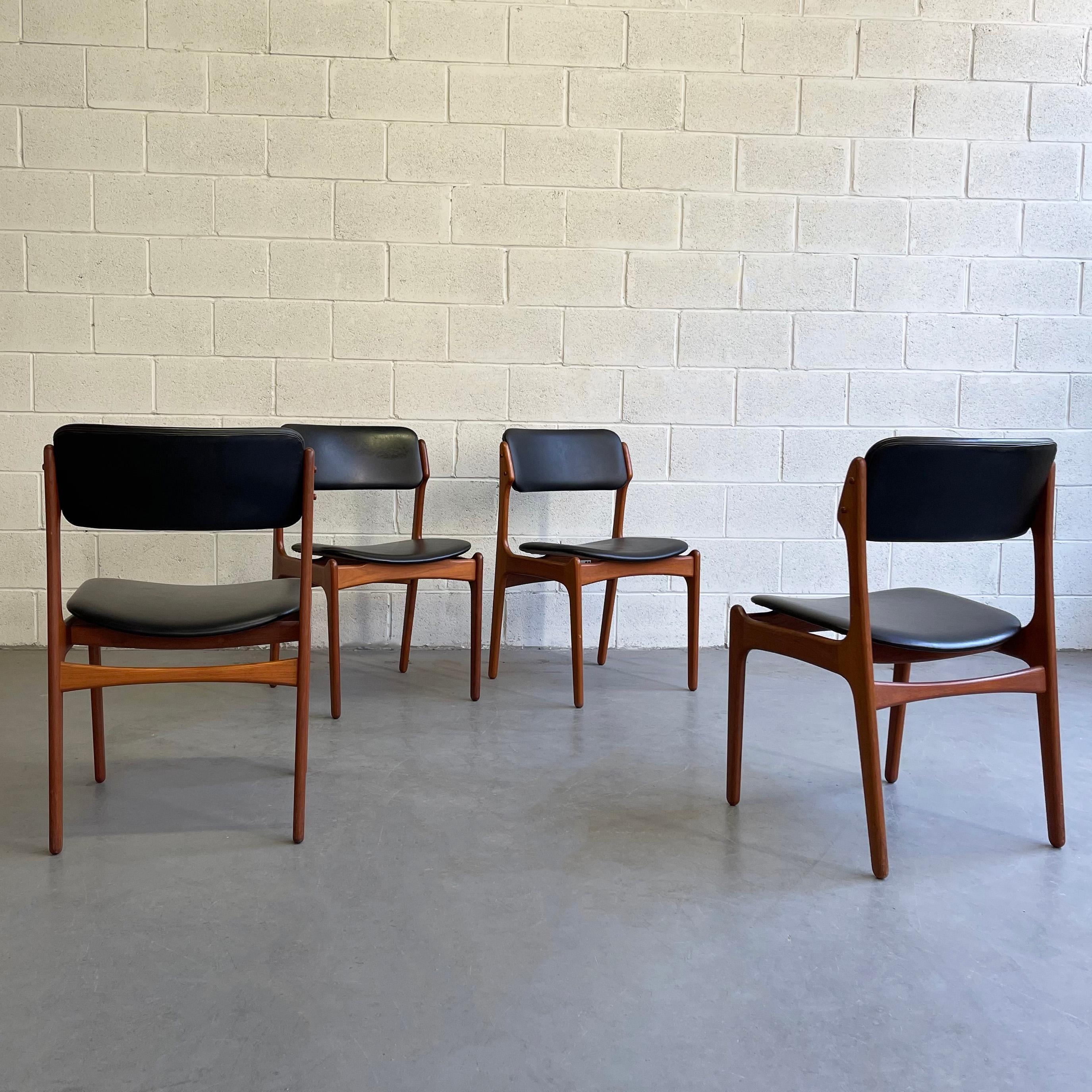 Danish Modern Teak Dining Chairs by Erik Buch for O.D. Mobler In Good Condition In Brooklyn, NY