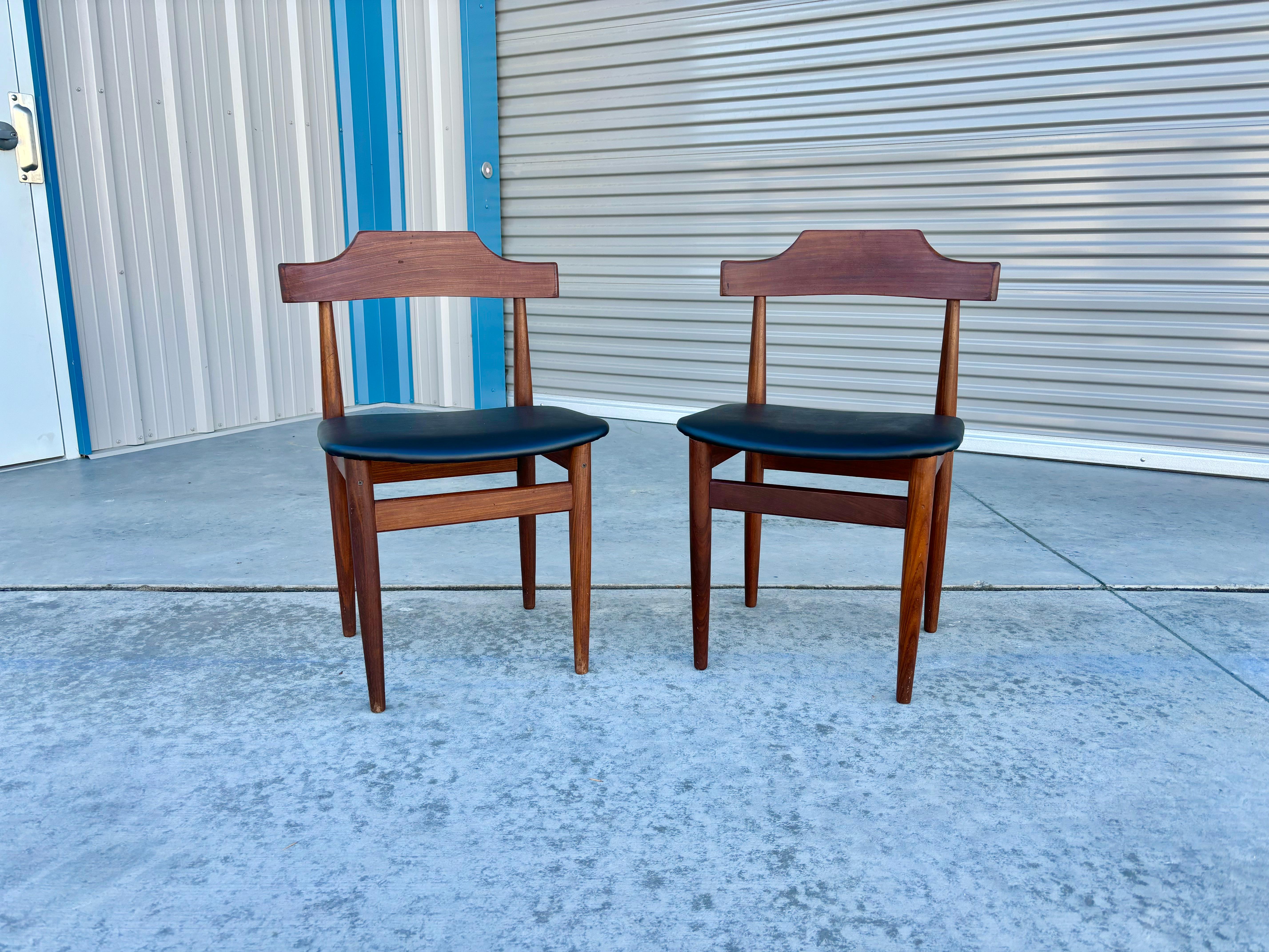 Sedie da pranzo moderne danesi in teak di Hans Olsen per Frem Røjle 1960 - set di 4 in vendita 2