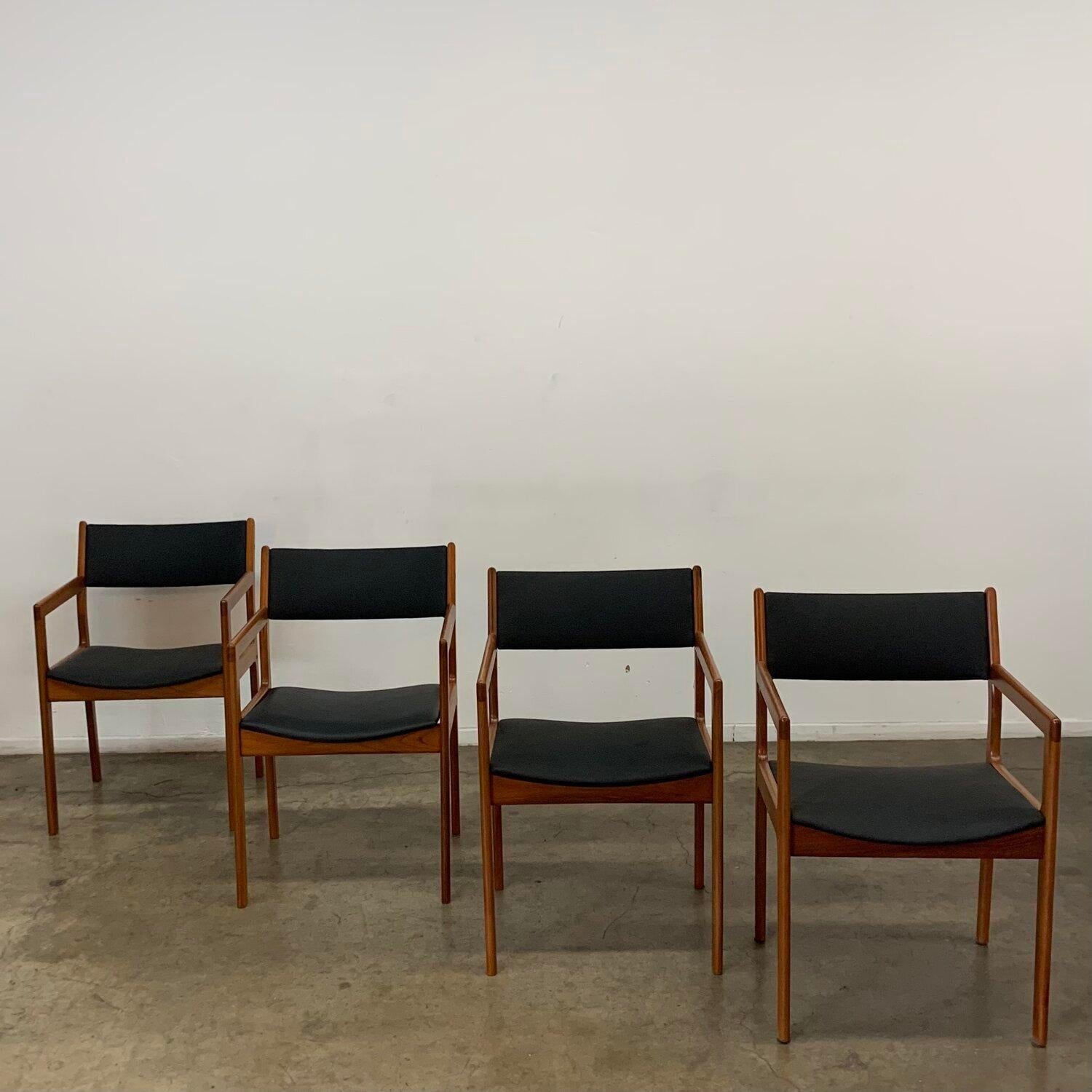 Scandinavian Modern Danish Modern Teak Dining Chairs, Set of 4