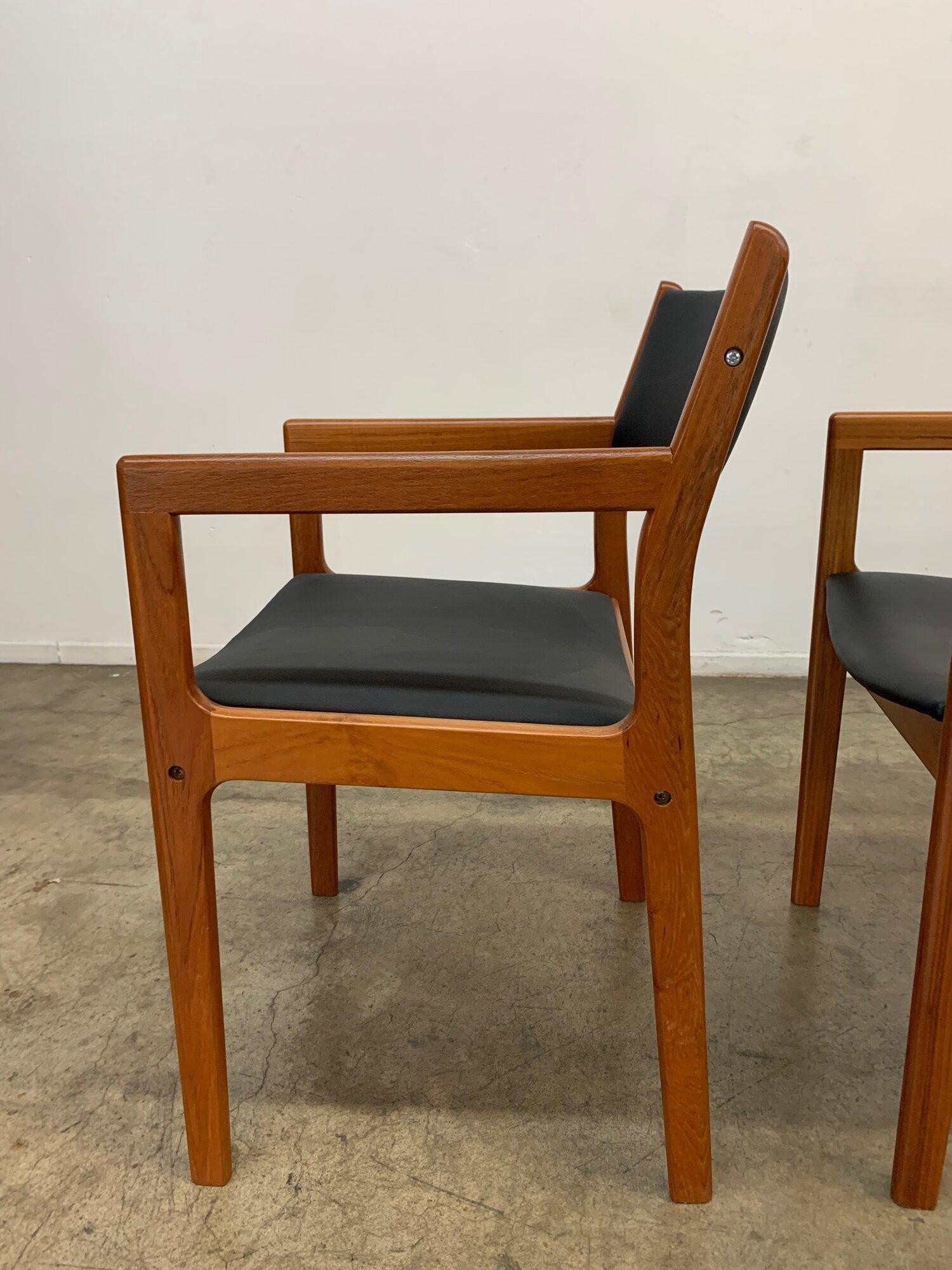 Danish Modern Teak Dining Chairs, Set of 4 2