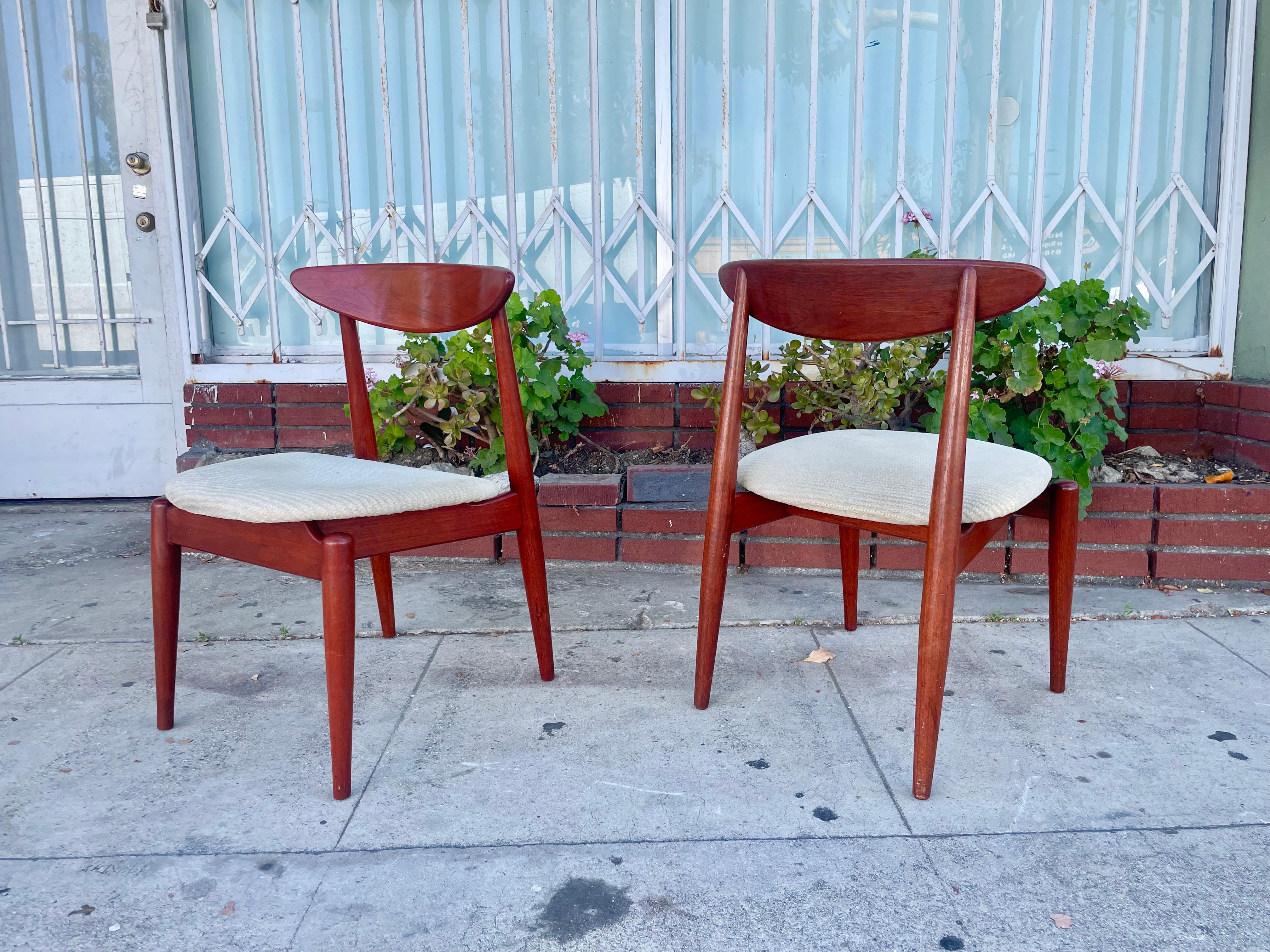 Danish Modern Teak Dining Chairs- Set of 6 For Sale 4