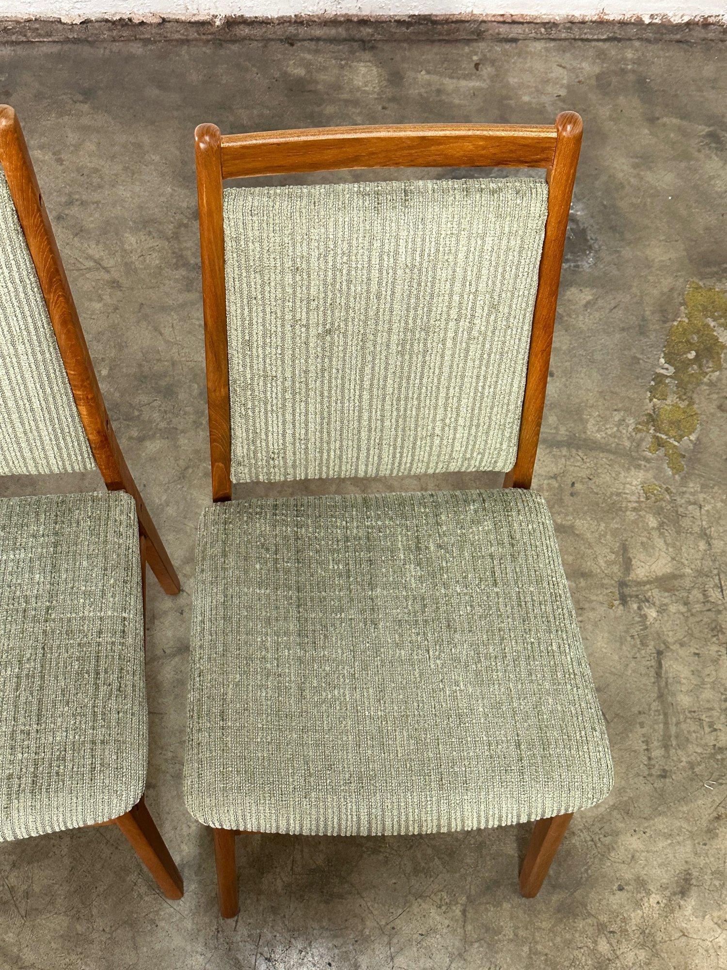 Danish Modern Teak Dining Chairs -set of Four For Sale 4