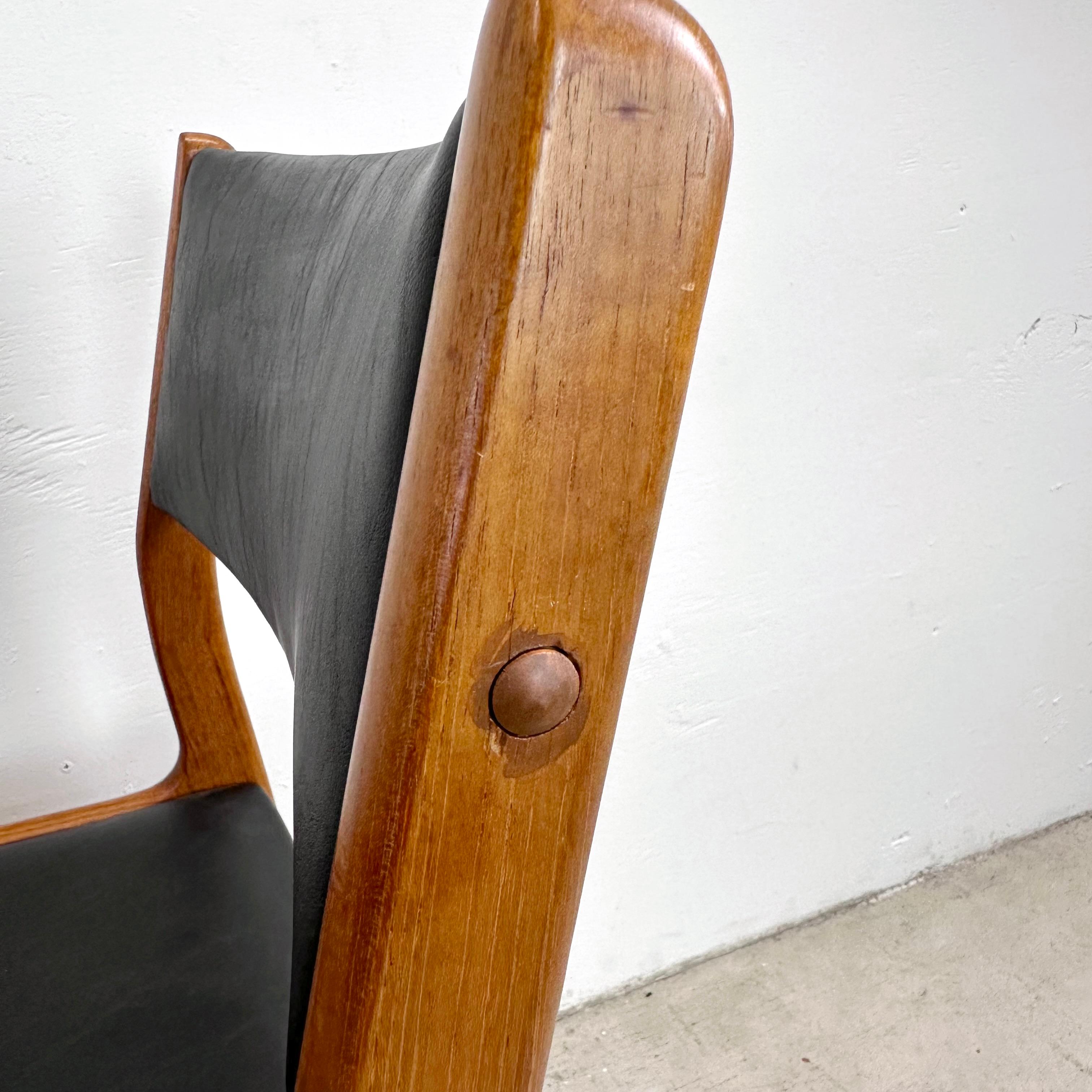 Danish Modern Teak Dining Chairs- Set of Four 2