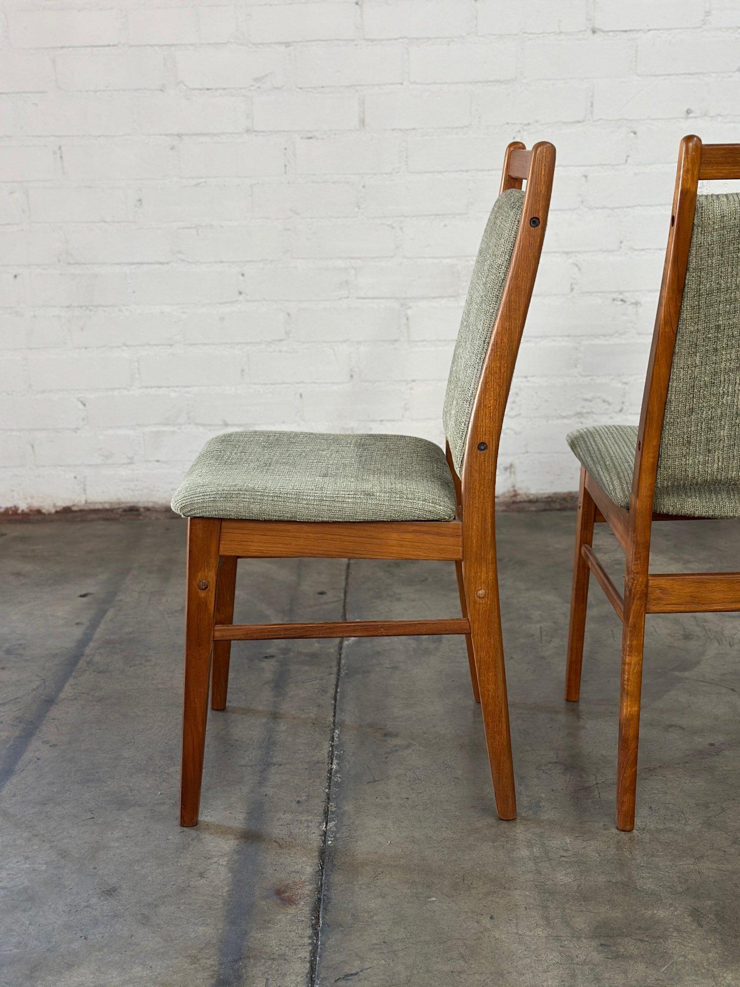 Mid-20th Century Danish Modern Teak Dining Chairs -set of Four For Sale