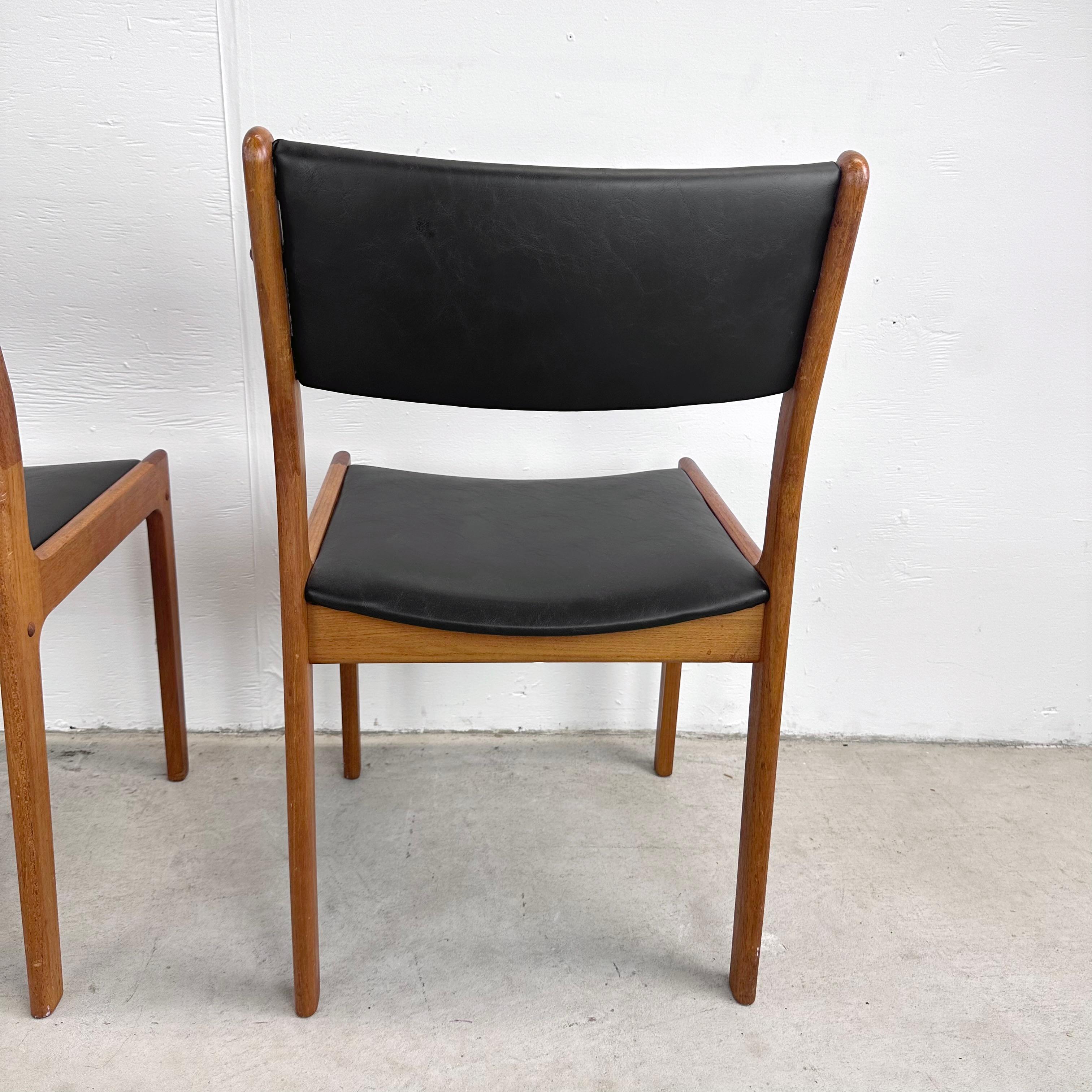 Danish Modern Teak Dining Chairs- Set of Four 1