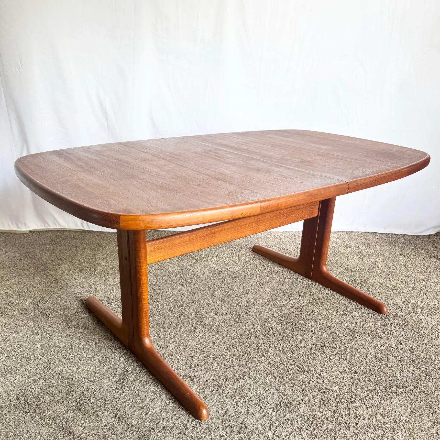 Danish Modern Teak Dining Table by Skovby For Sale 4