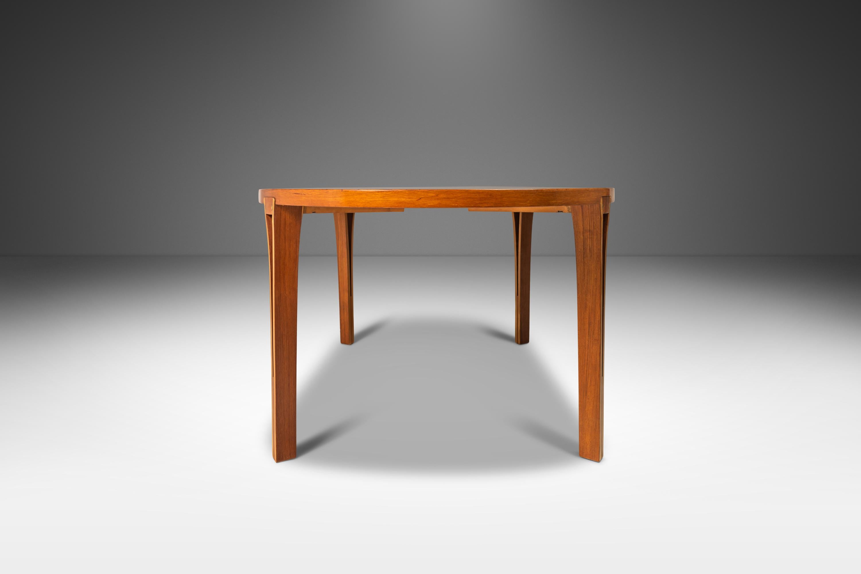 Danish Modern Teak Dining Table by Sven Ellekaer for Heltborg Mobler, c. 1960s For Sale 6