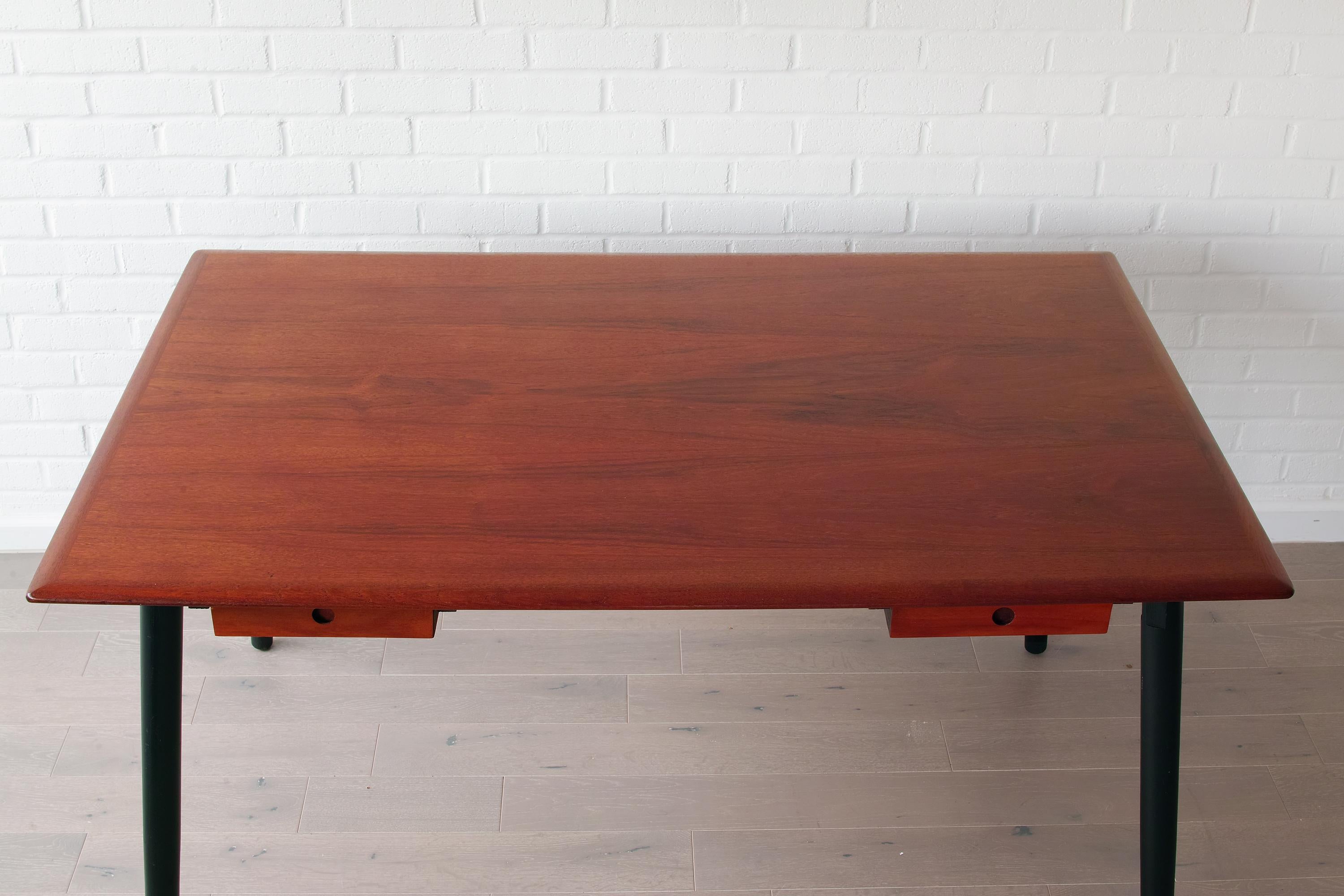 Danish Modern Teak Dining Table or Partners Desk en vente 4