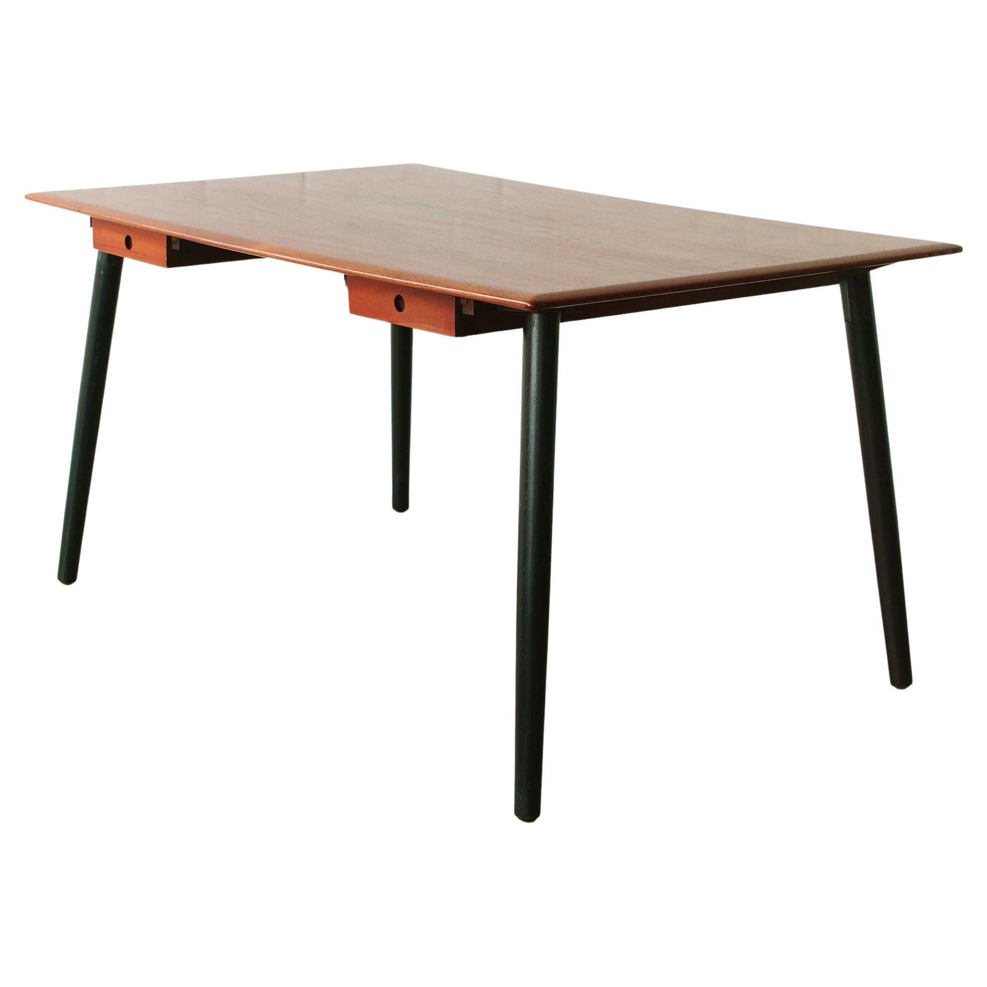 Danish Modern Teak Dining Table or Partners Desk en vente