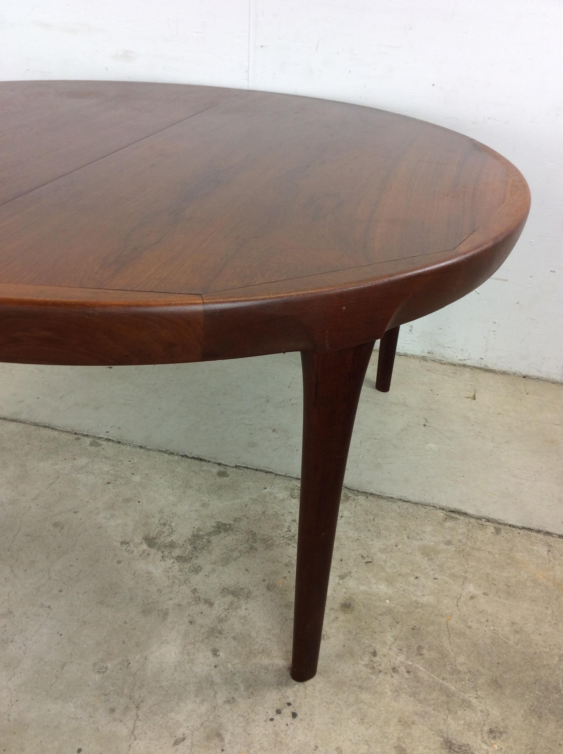 Scandinavian Modern Danish Modern Teak Dining Table with 3 Large Leafs