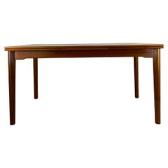 Tavolo da pranzo danese moderno in teak con ante a cassetto