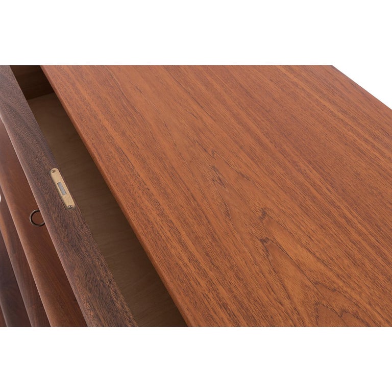 Danish Modern Teak Drawer Chest with Elongated Pulls For Sale at 1stdibs