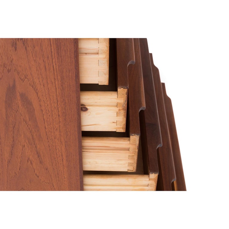 Danish Modern Teak Drawer Chest with Elongated Pulls For Sale at 1stdibs