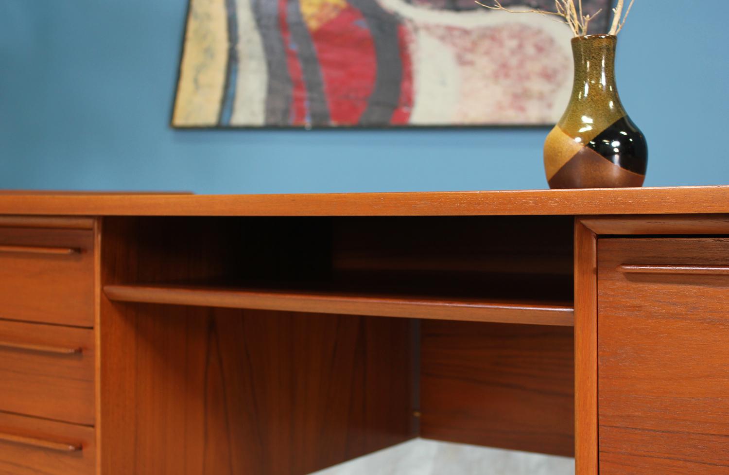 Danish Modern Teak Executive Desk by H.P. Hansen 8