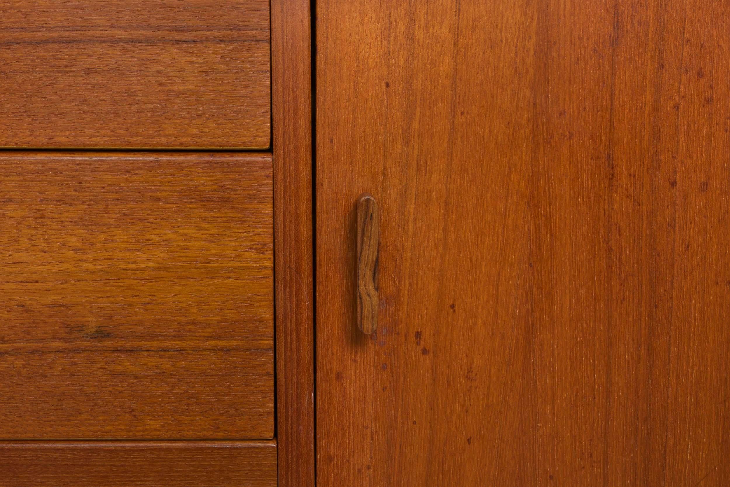 Danish Modern Teak Executive Desk with Credenza Return by Arne Vodder for Sibast 12