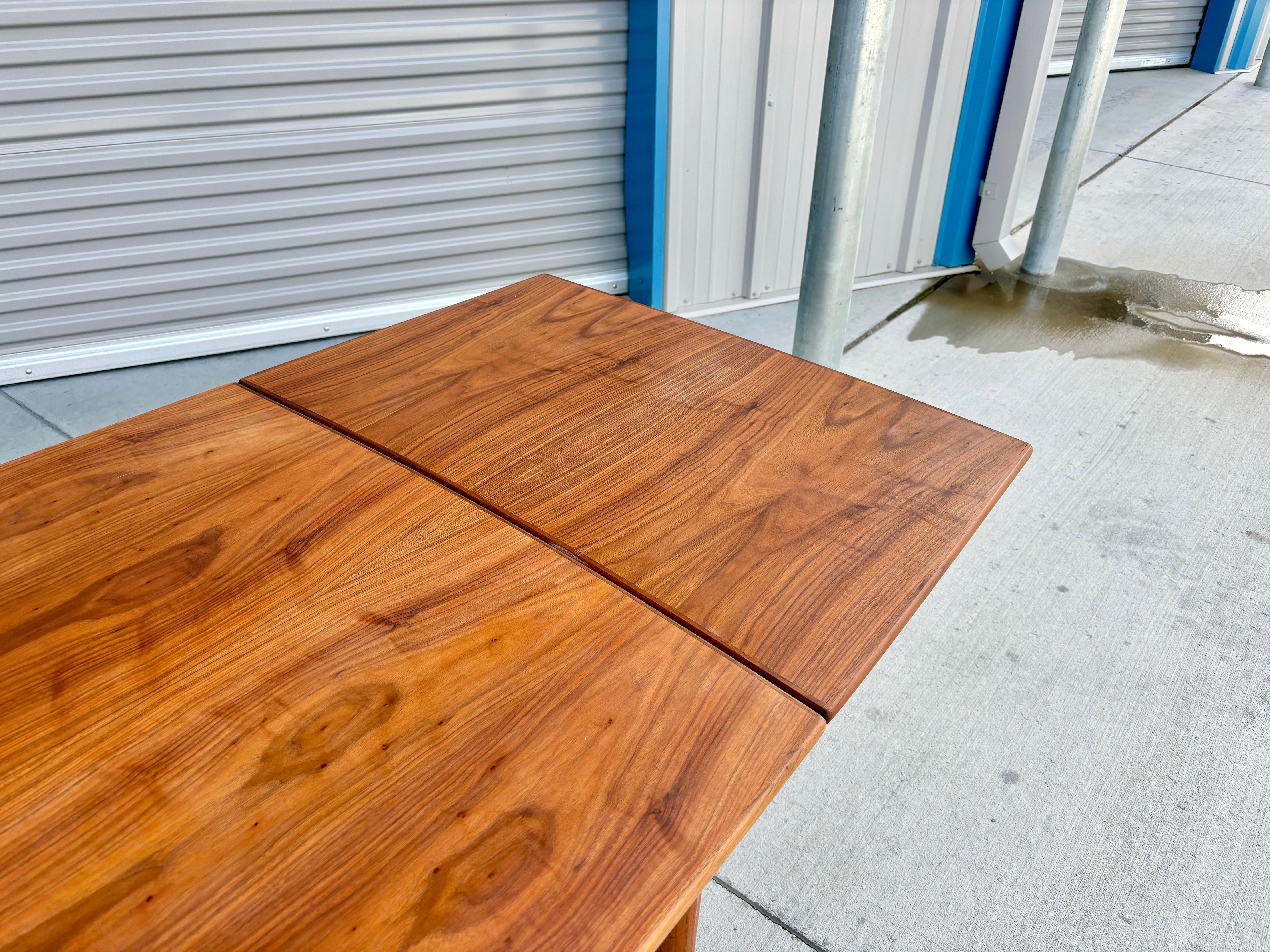 Danish Modern Teak Extendable Dining Table, 1960s For Sale 1