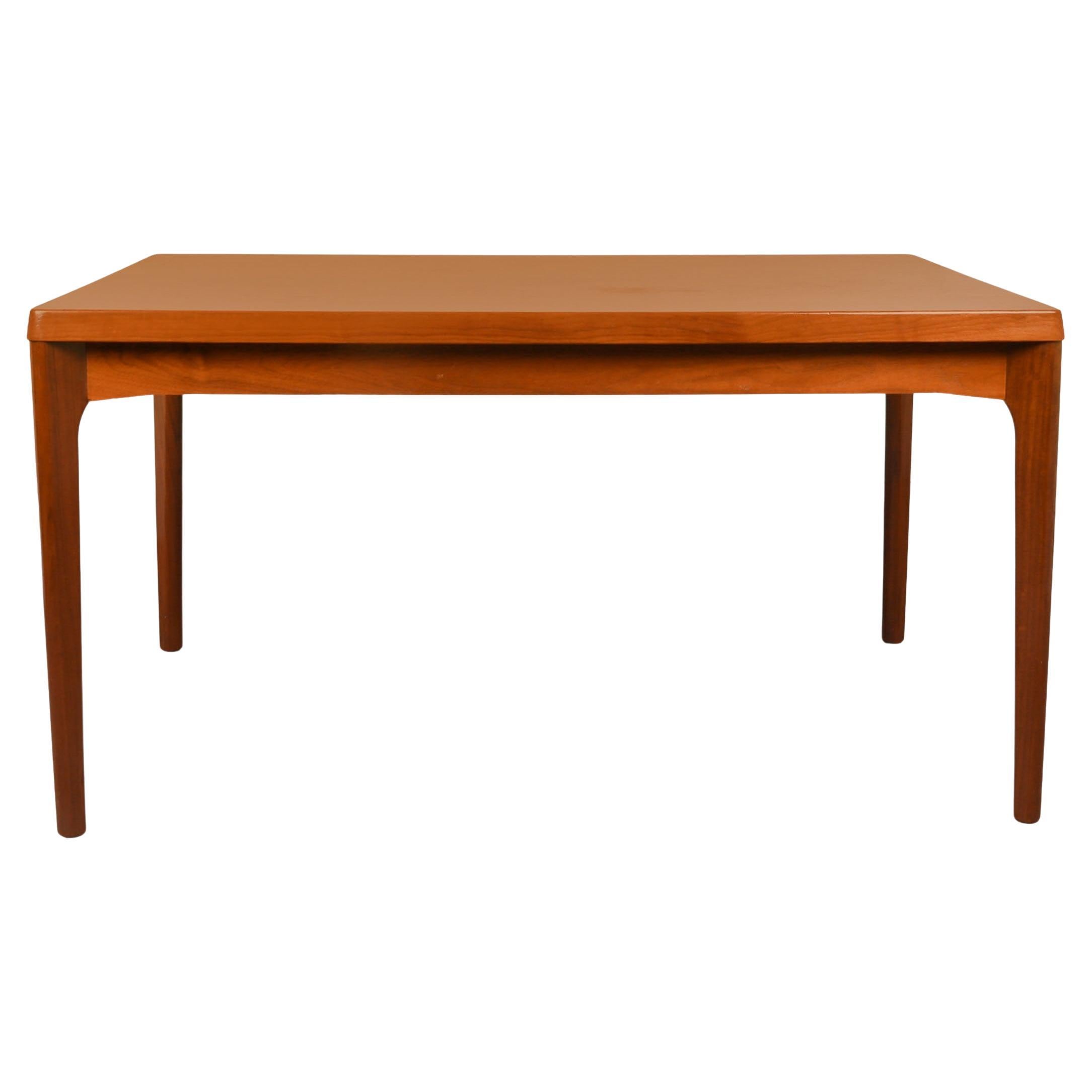 Danish Modern Teak Extendable Dining Table Vejle Stole Møbelfabrik