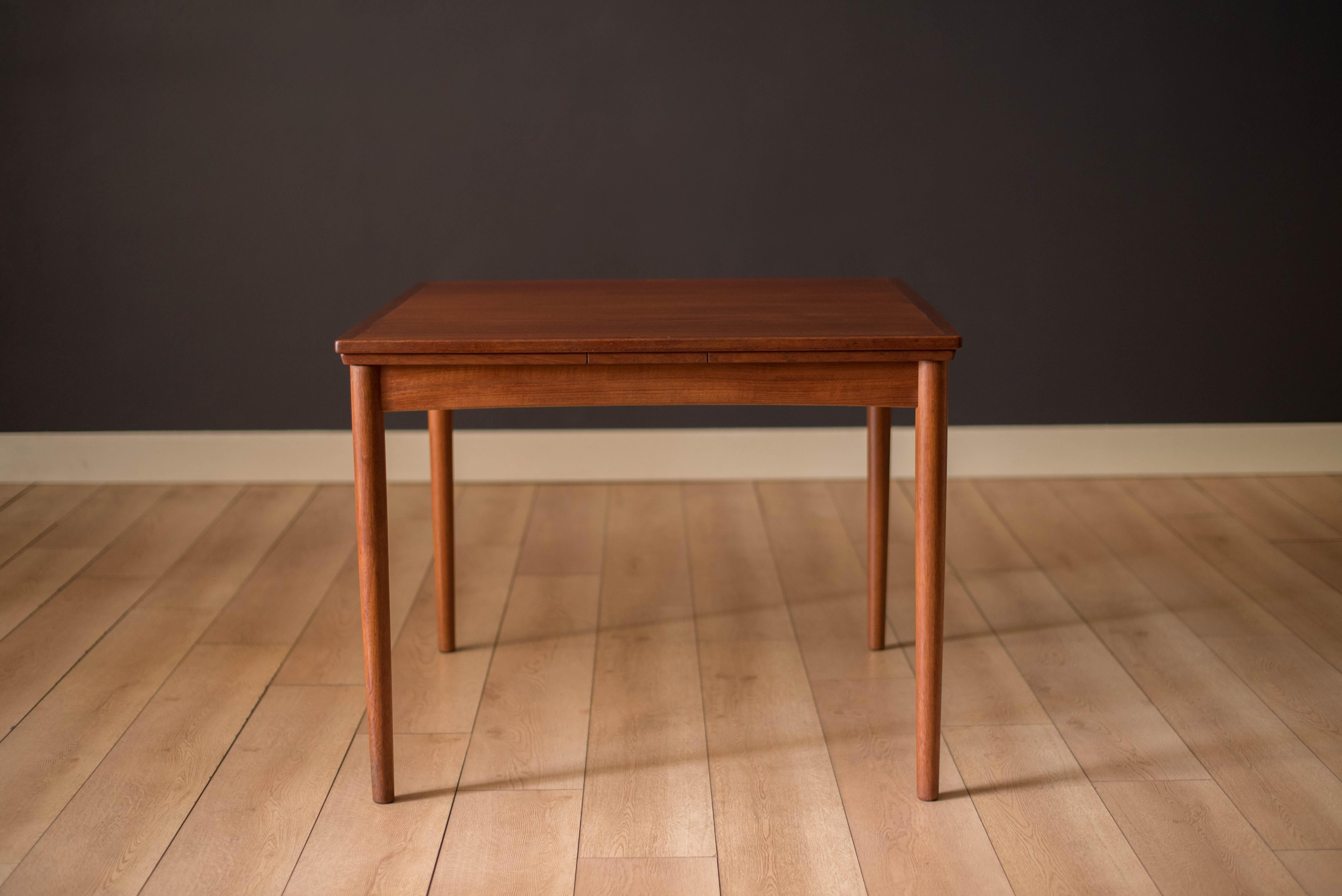 Danish Modern Teak Flip Top Extension Game Dining Table by Hundevad & Co.  4