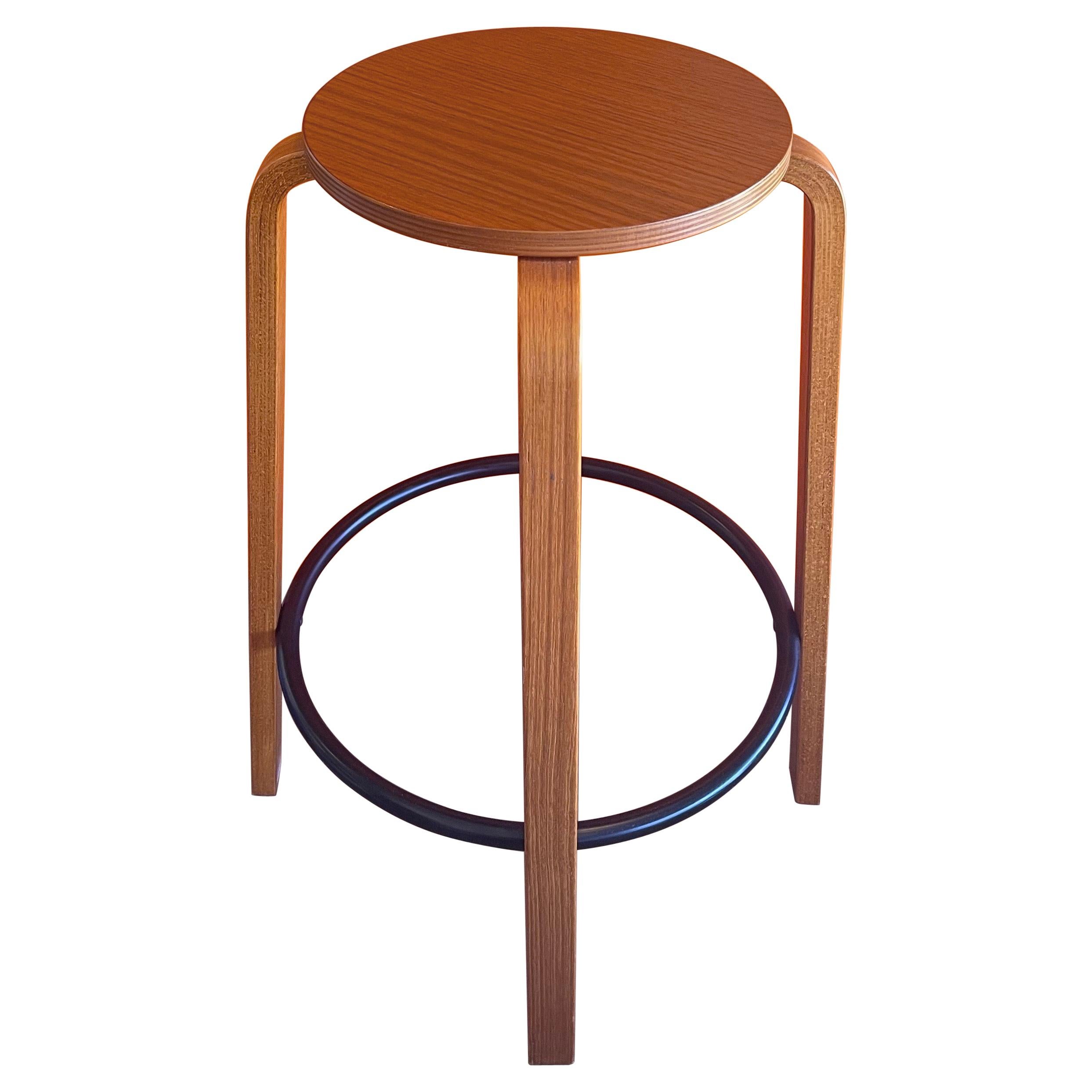 Tabouret de bar danois moderne à repose-pieds en teck