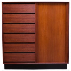 Coffre de gentleman en teck de style danois moderne / Highboy par Danflex Systems