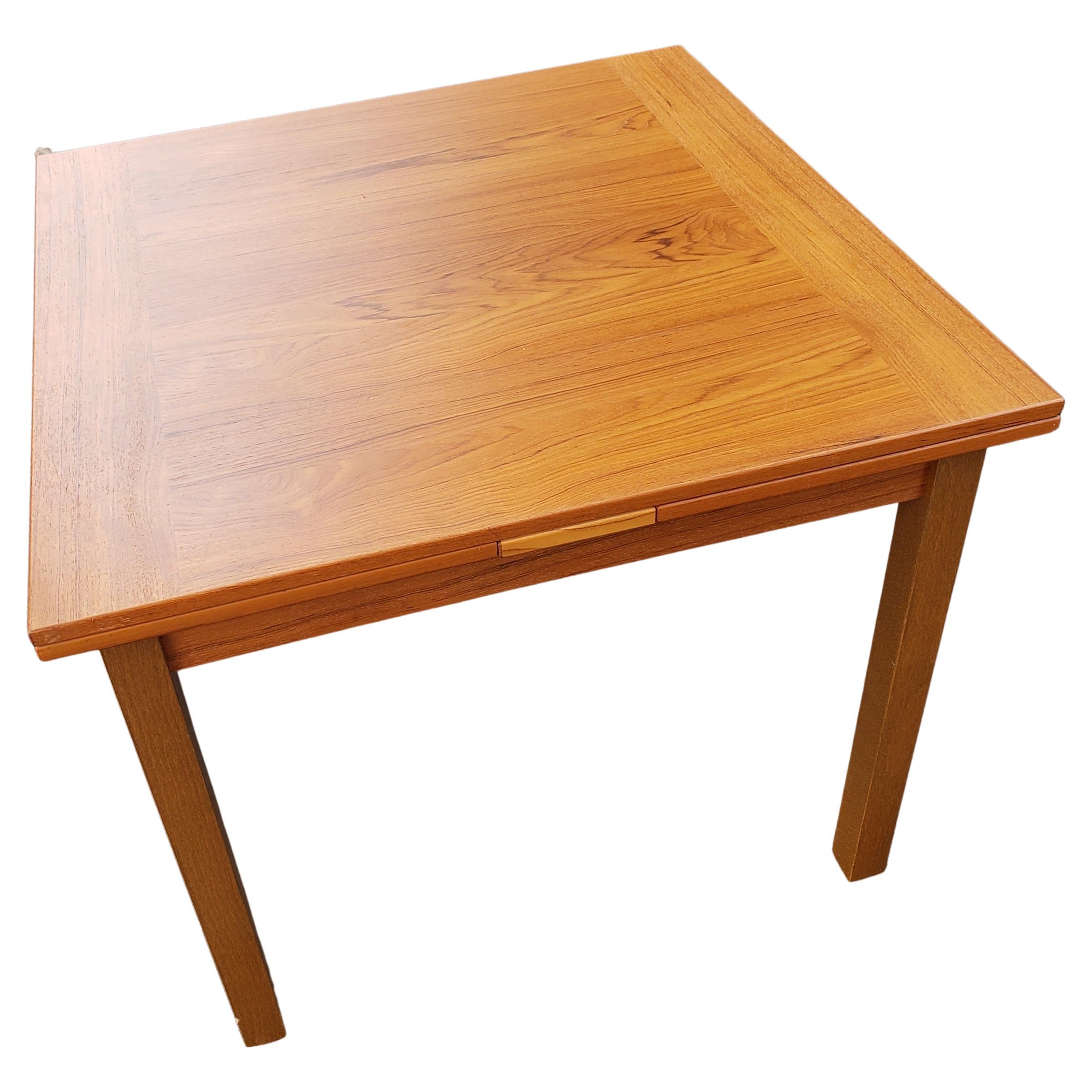 Danish Modern Teak Hidden Leaves Expandable Dining Table  2