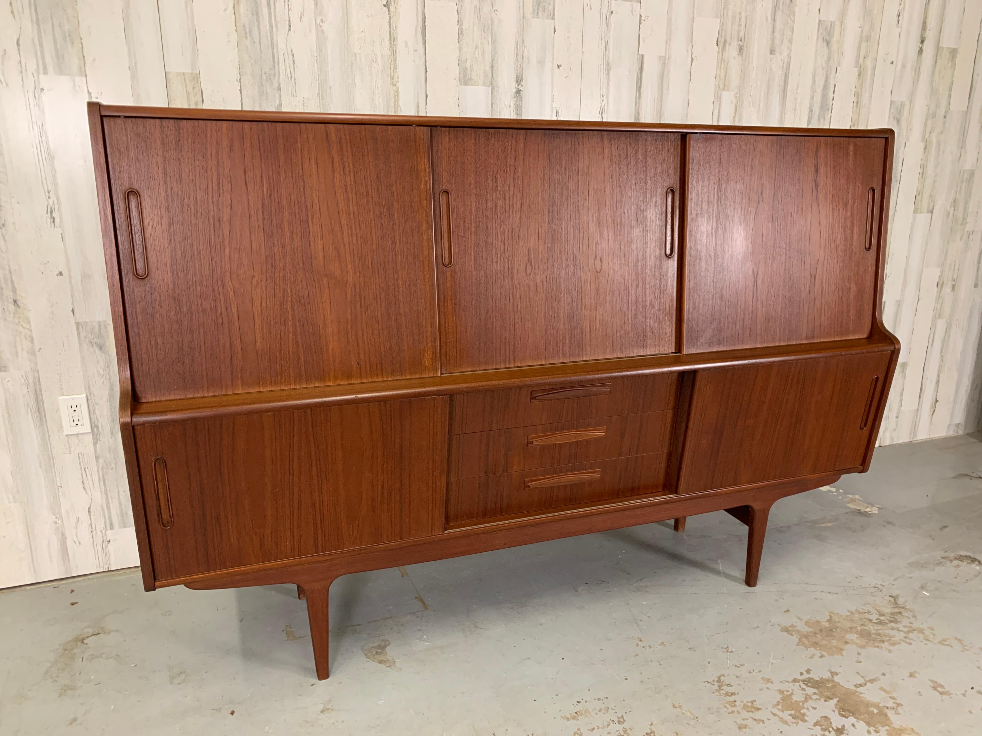 Danish Modern Teak High Board In Good Condition For Sale In Denton, TX