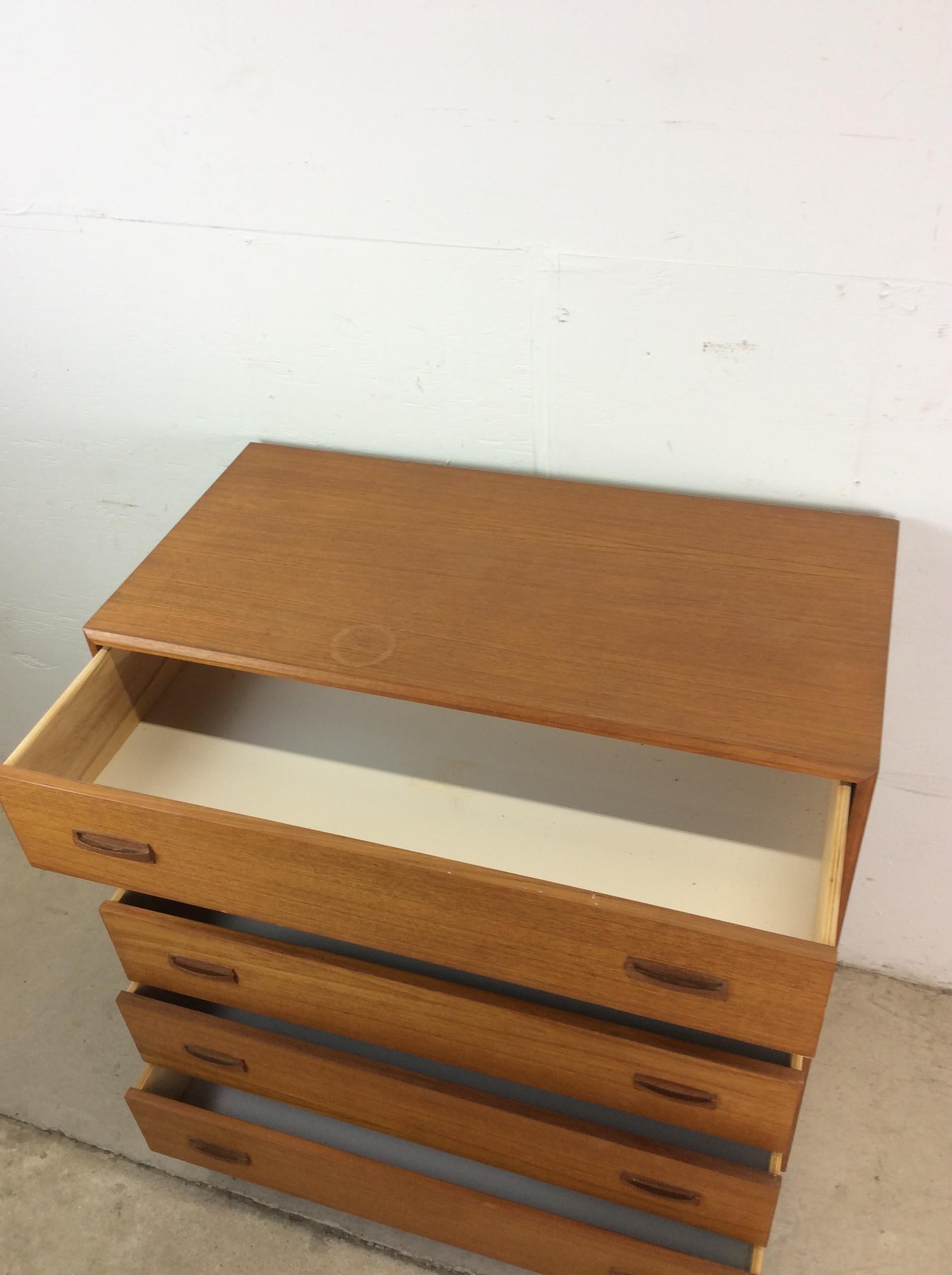 Danish Modern Teak Highboy Dresser in vendita 10