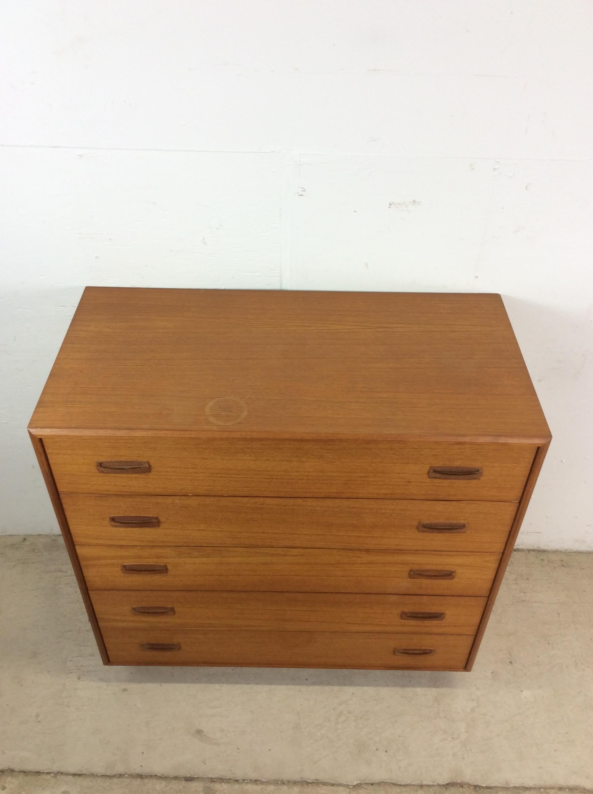 Danese Danish Modern Teak Highboy Dresser in vendita
