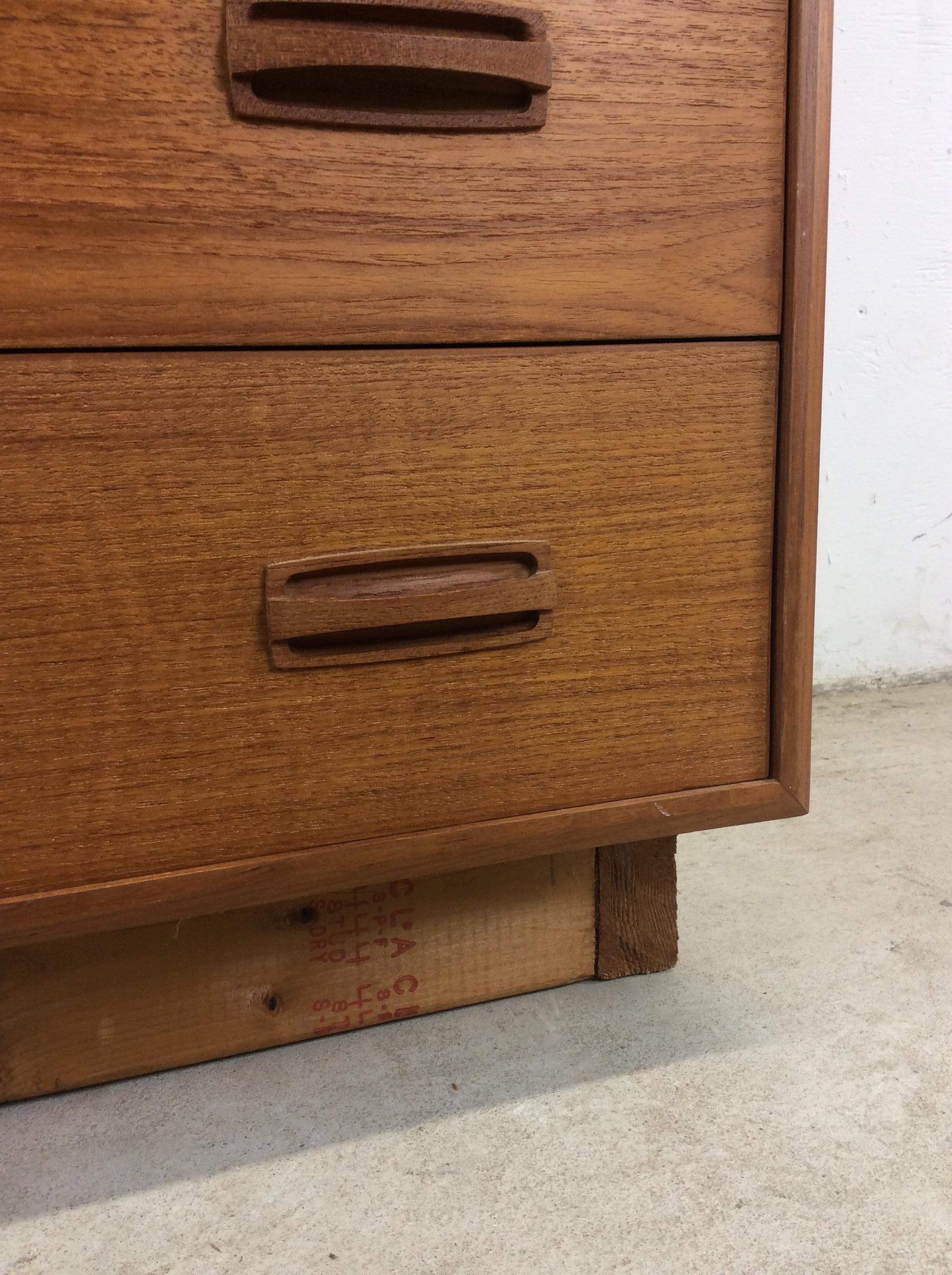 Danish Modern Teak Highboy Dresser in vendita 1