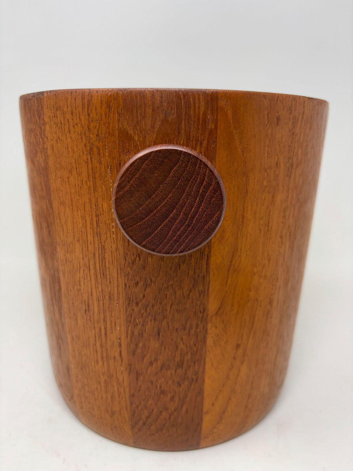 Danish Modern Teak Ice Bucket Dansk Jens Quistgaard Style 1960s Denmark For Sale 5
