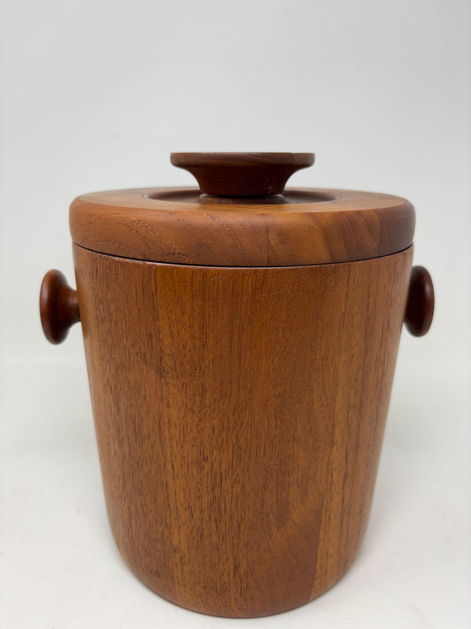 Danish Modern Teak Ice Bucket Dansk Jens Quistgaard Style 1960s Denmark For Sale 9
