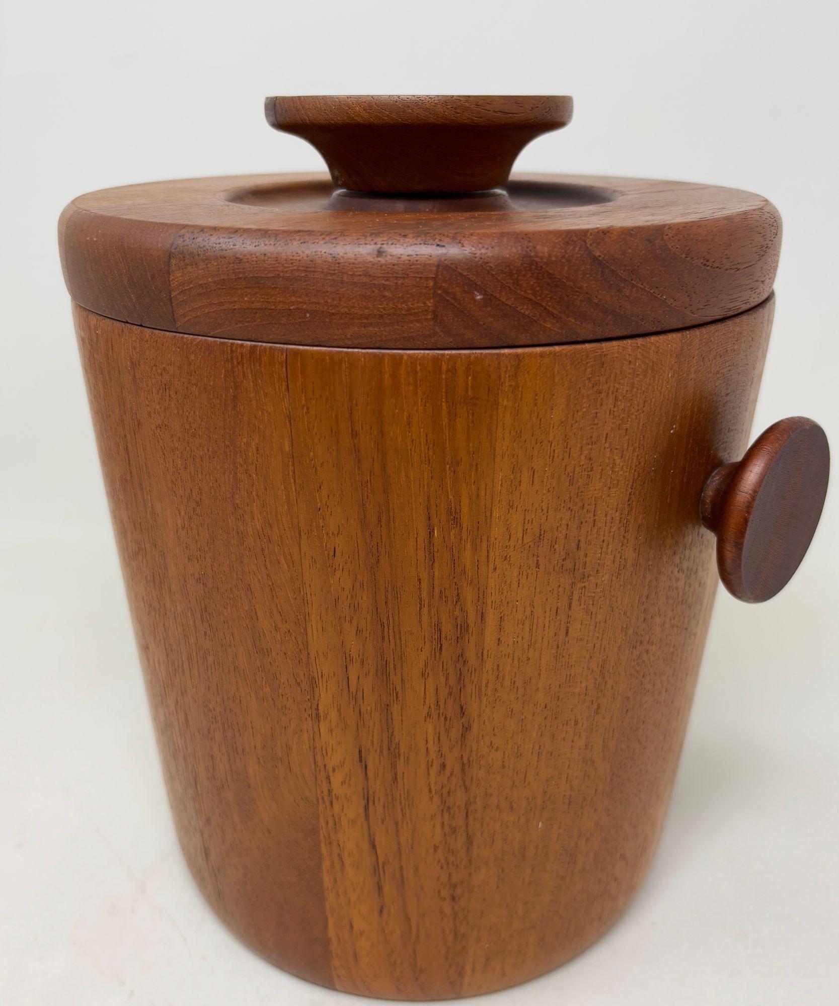 Danish Modern Teak Ice Bucket Dansk Jens Quistgaard Style 1960s Denmark For Sale 11